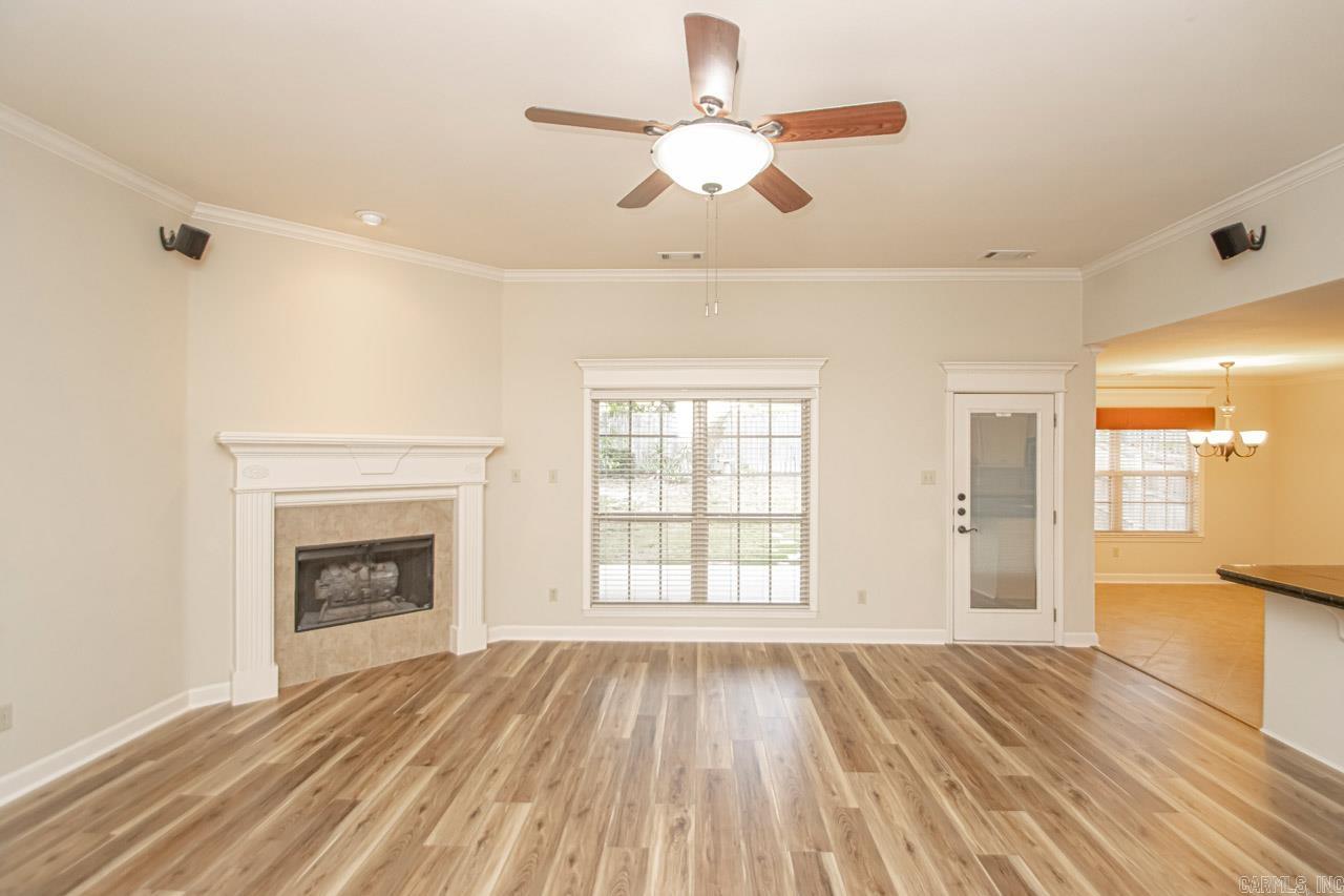 EAGLE POINT - Residential