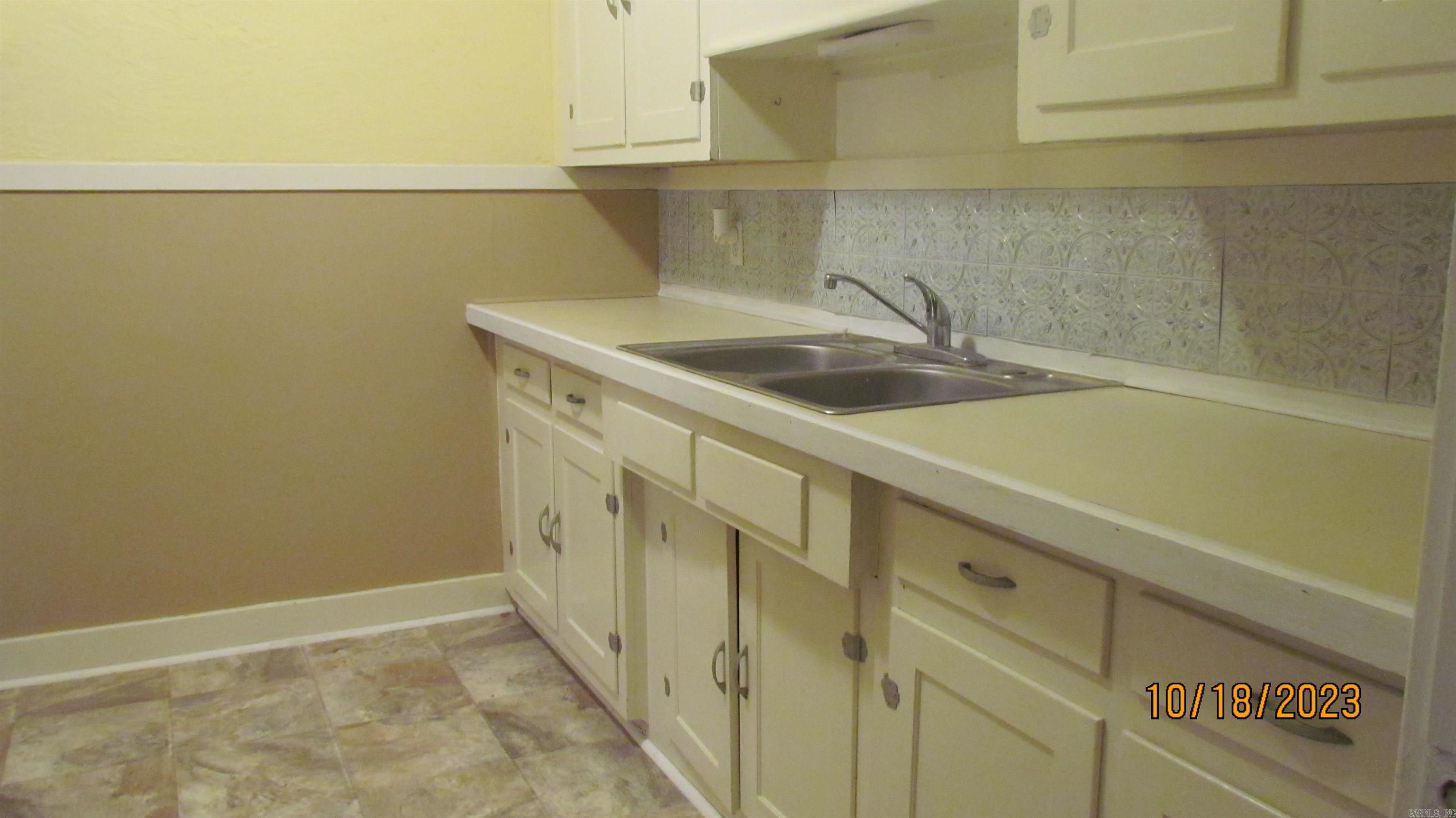 GREENWOODS ADDITION - Residential