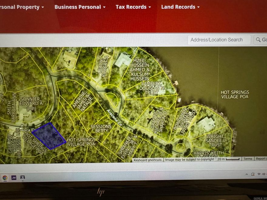 THIS PROPERTY IS NEAR LAKE PINEDA...CALL RIGHT AWAY FOR MORE INFORMATION...