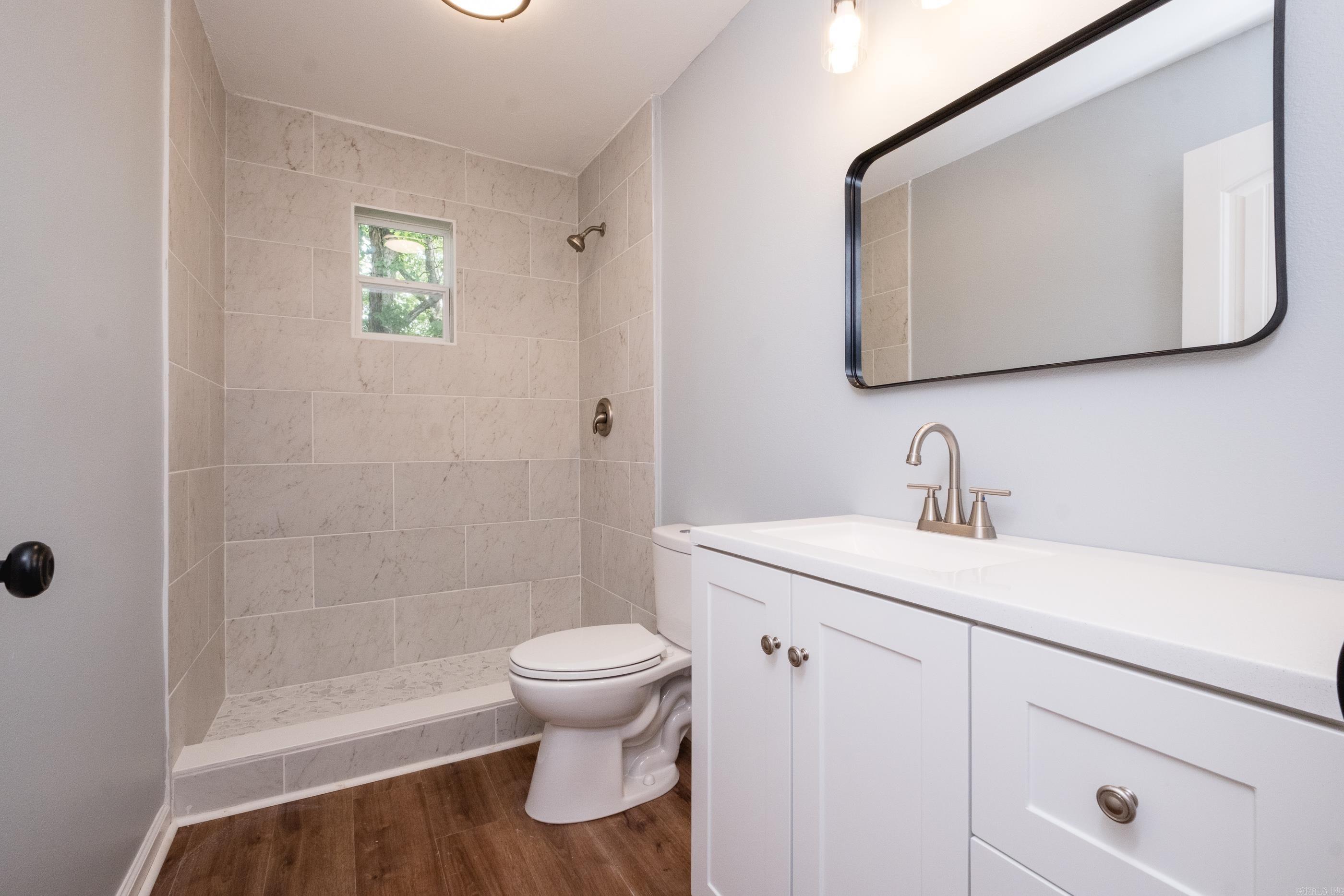 WOODLAWN HGTS - Residential