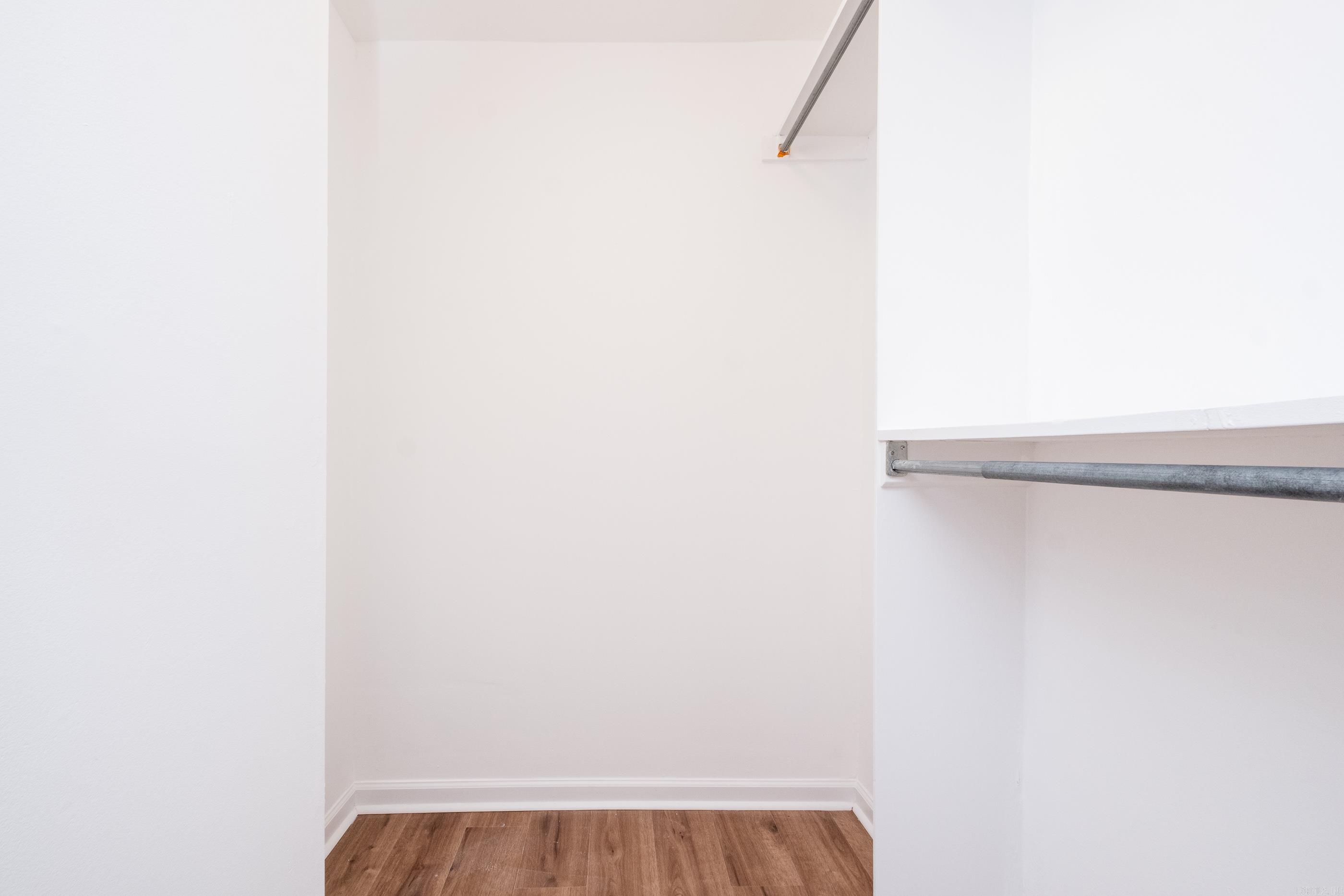 WOODLAWN HGTS - Residential