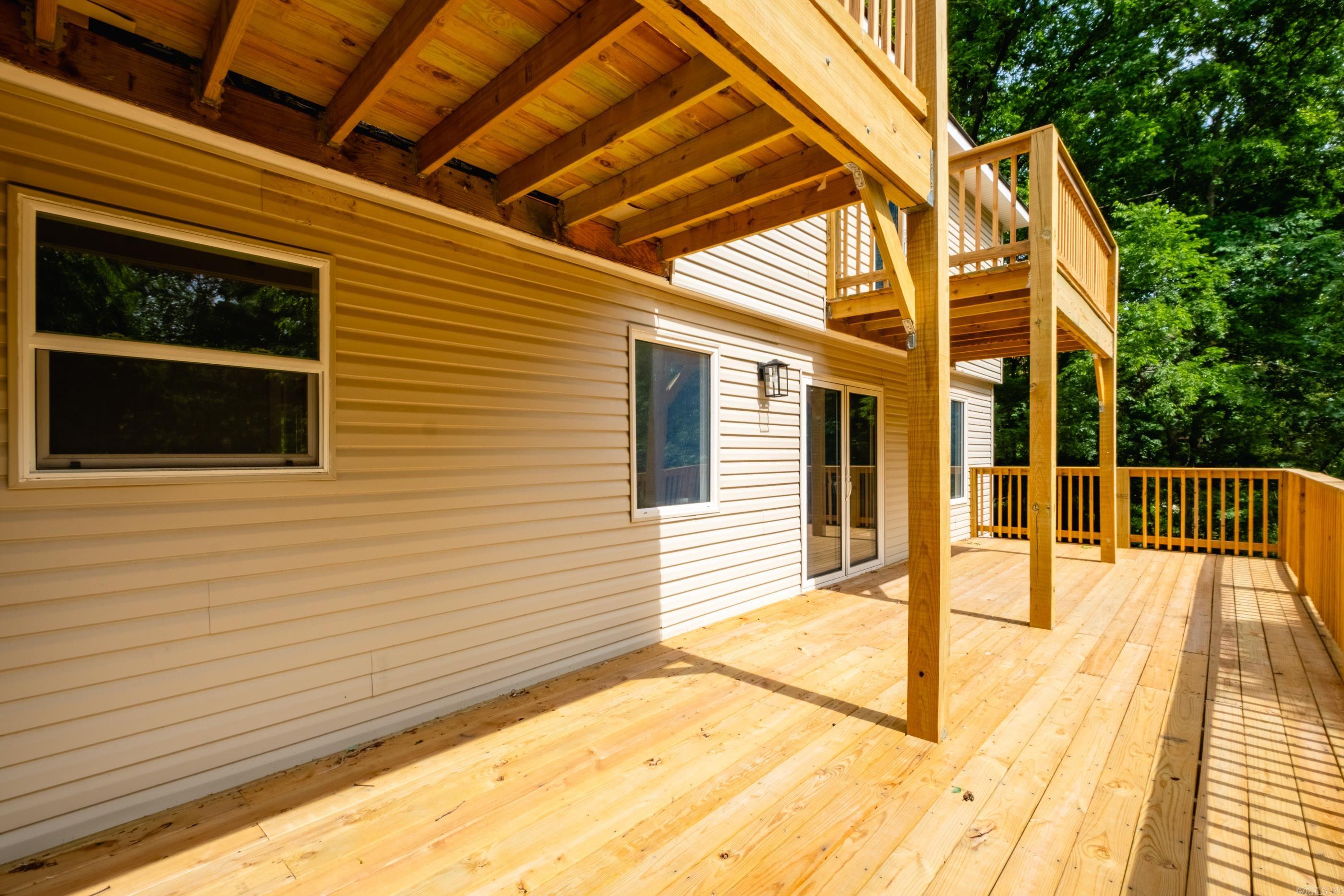WOODLAWN HGTS - Residential