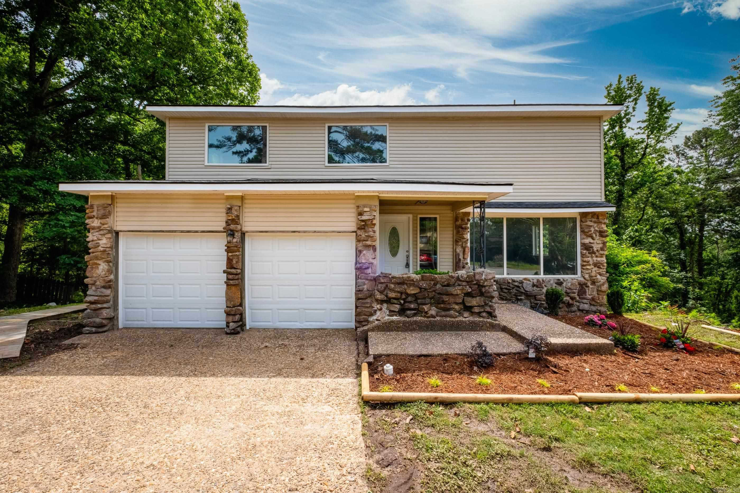 WOODLAWN HGTS - Residential