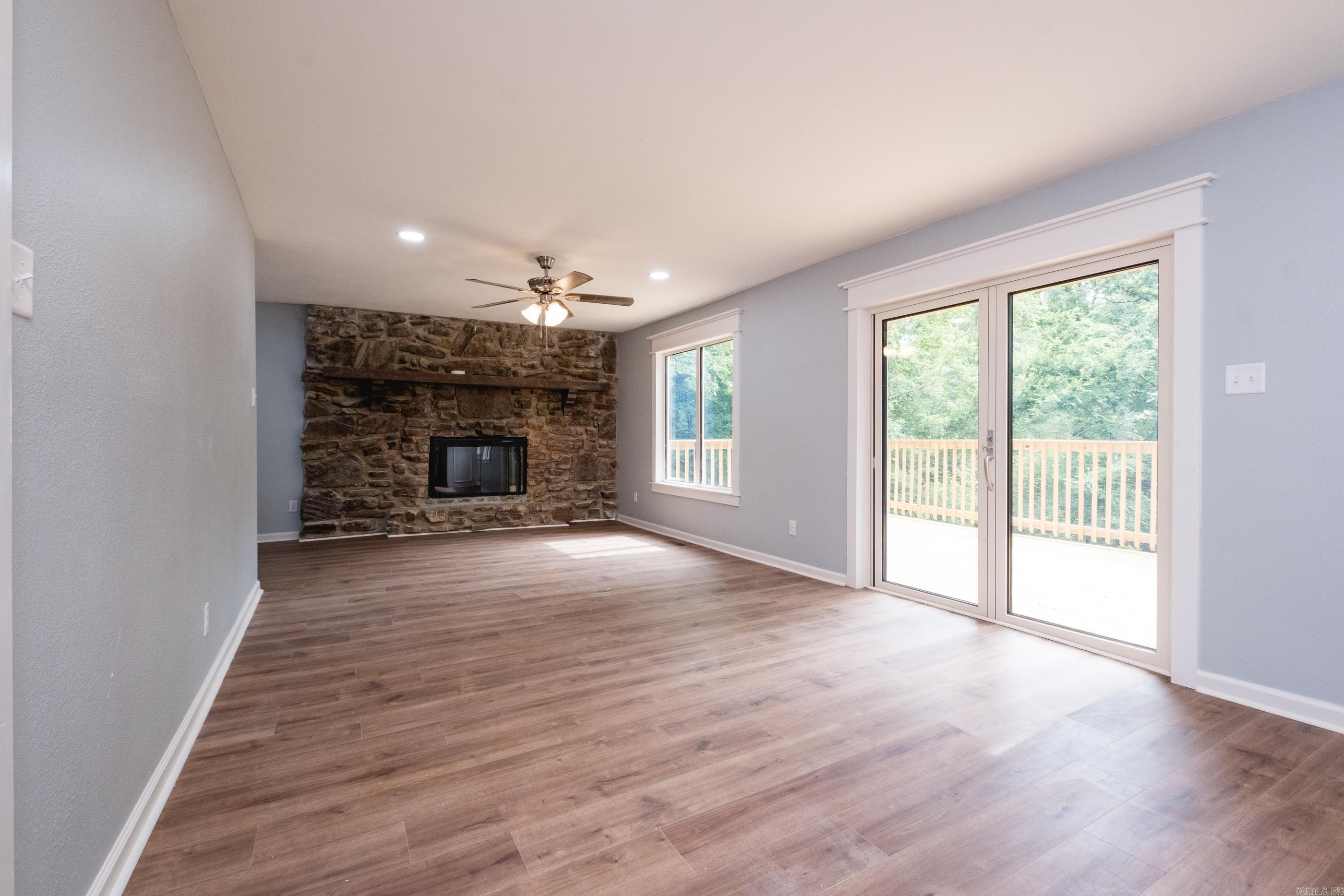 WOODLAWN HGTS - Residential