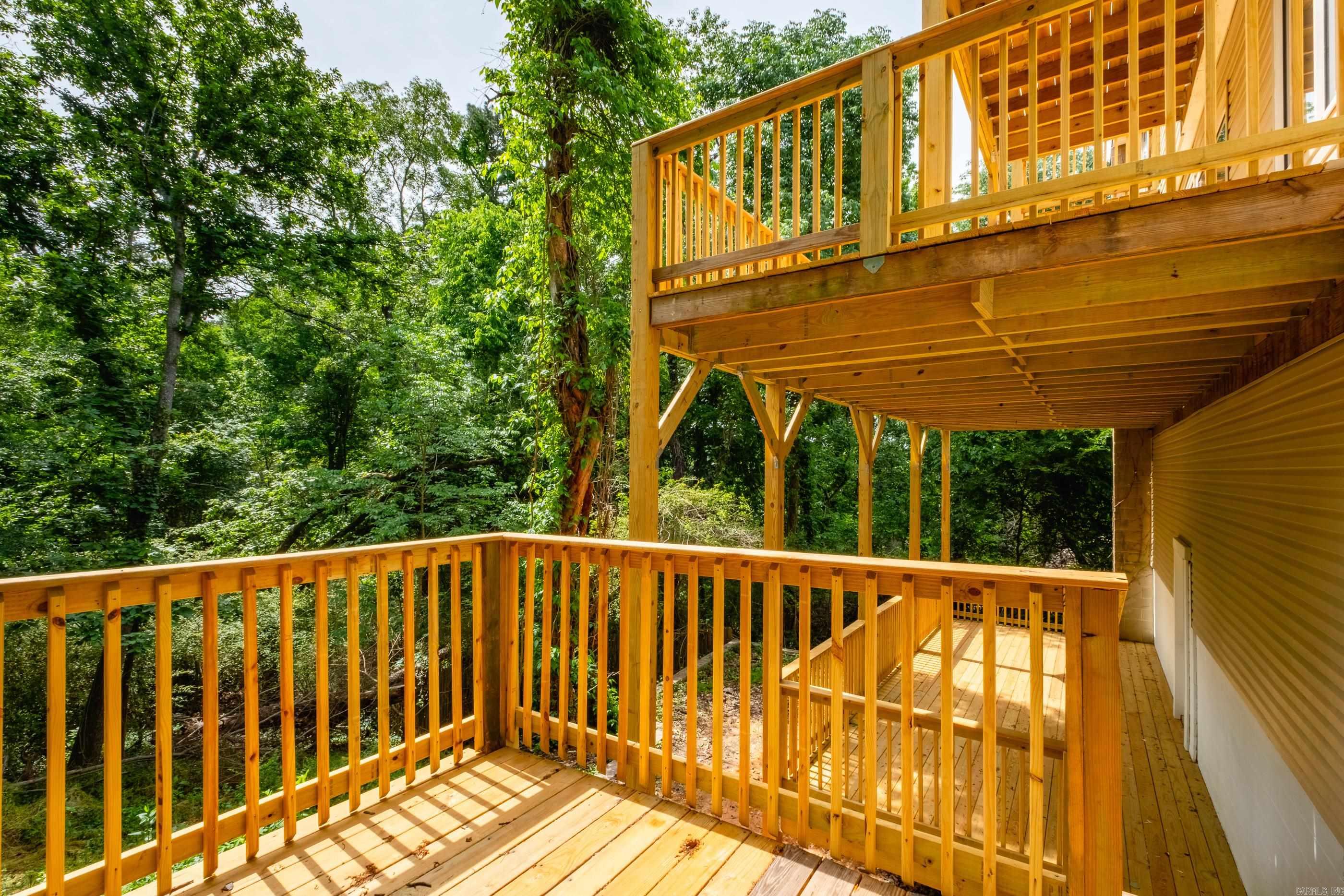 WOODLAWN HGTS - Residential