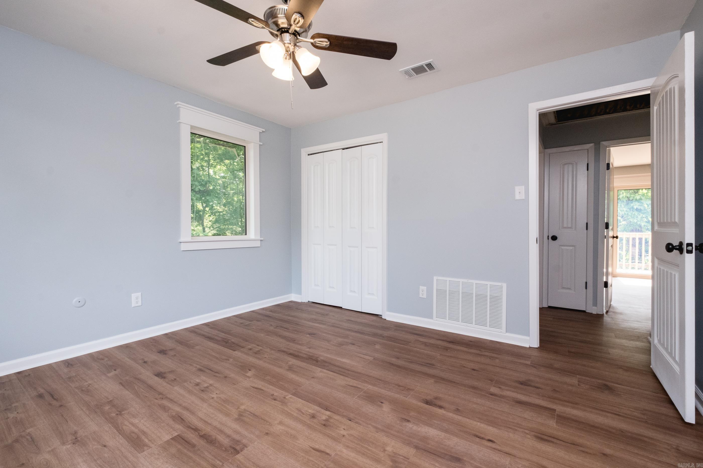 WOODLAWN HGTS - Residential