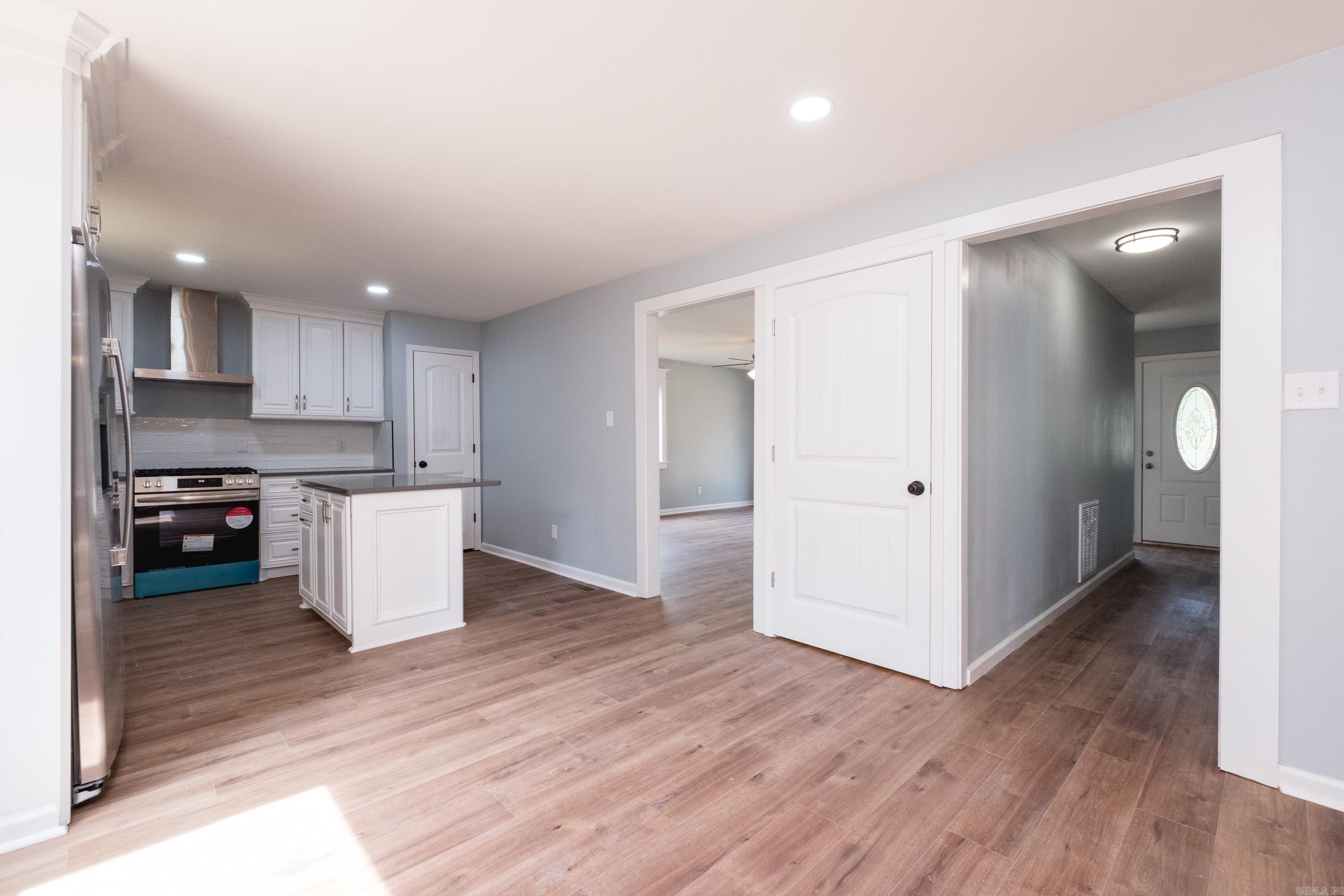 WOODLAWN HGTS - Residential