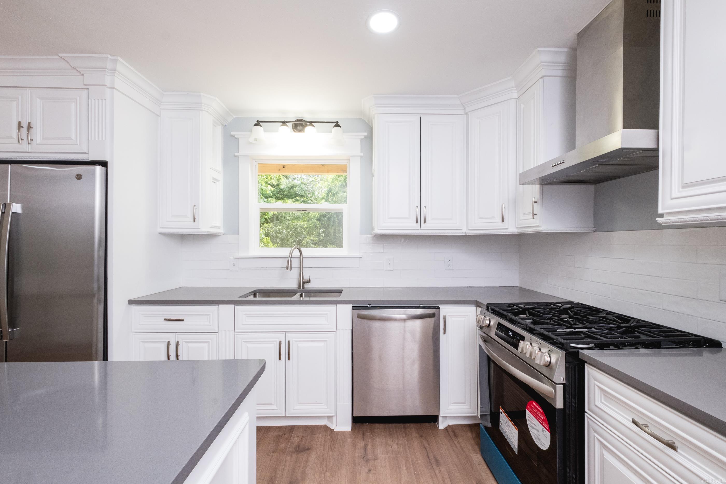 WOODLAWN HGTS - Residential
