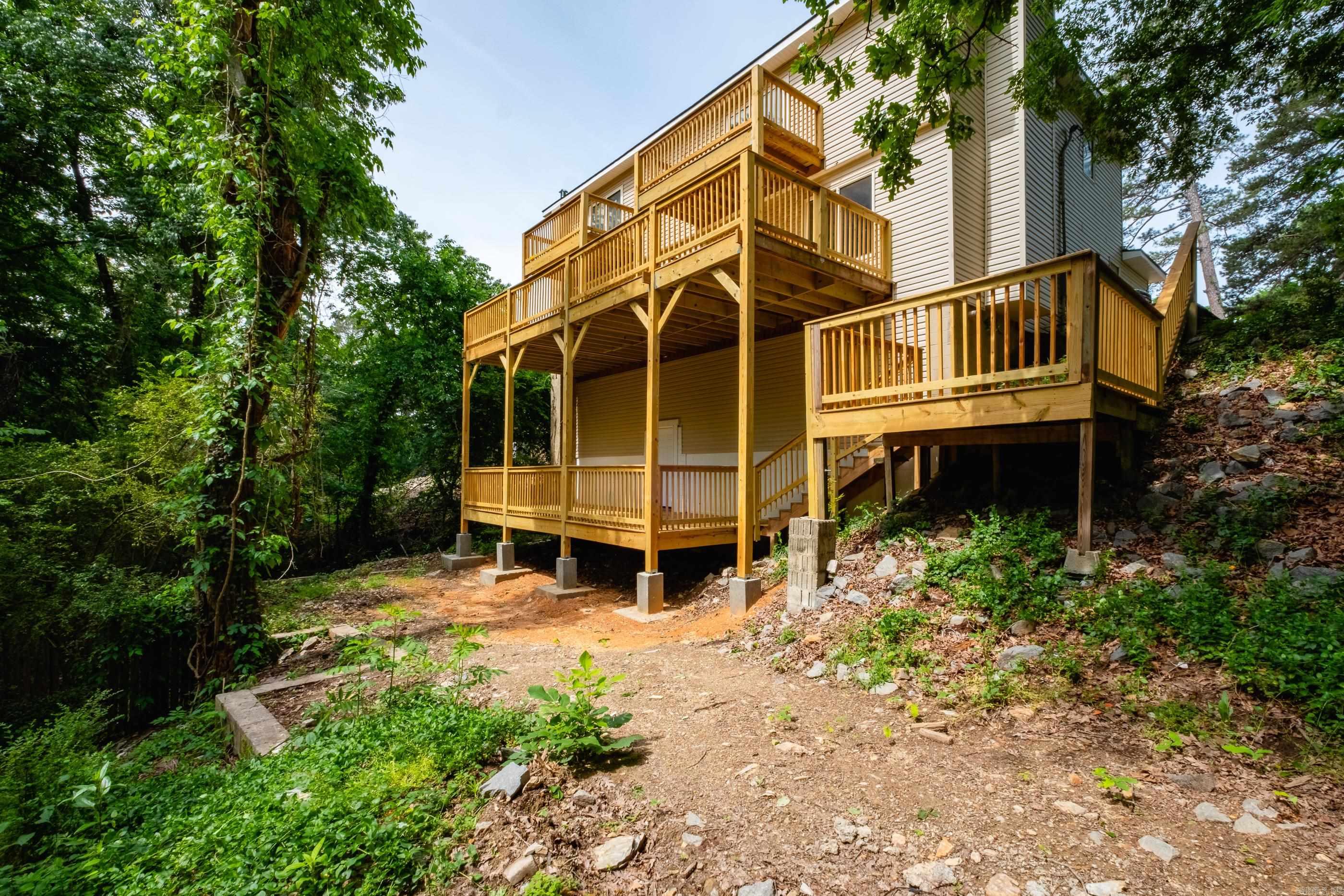 WOODLAWN HGTS - Residential