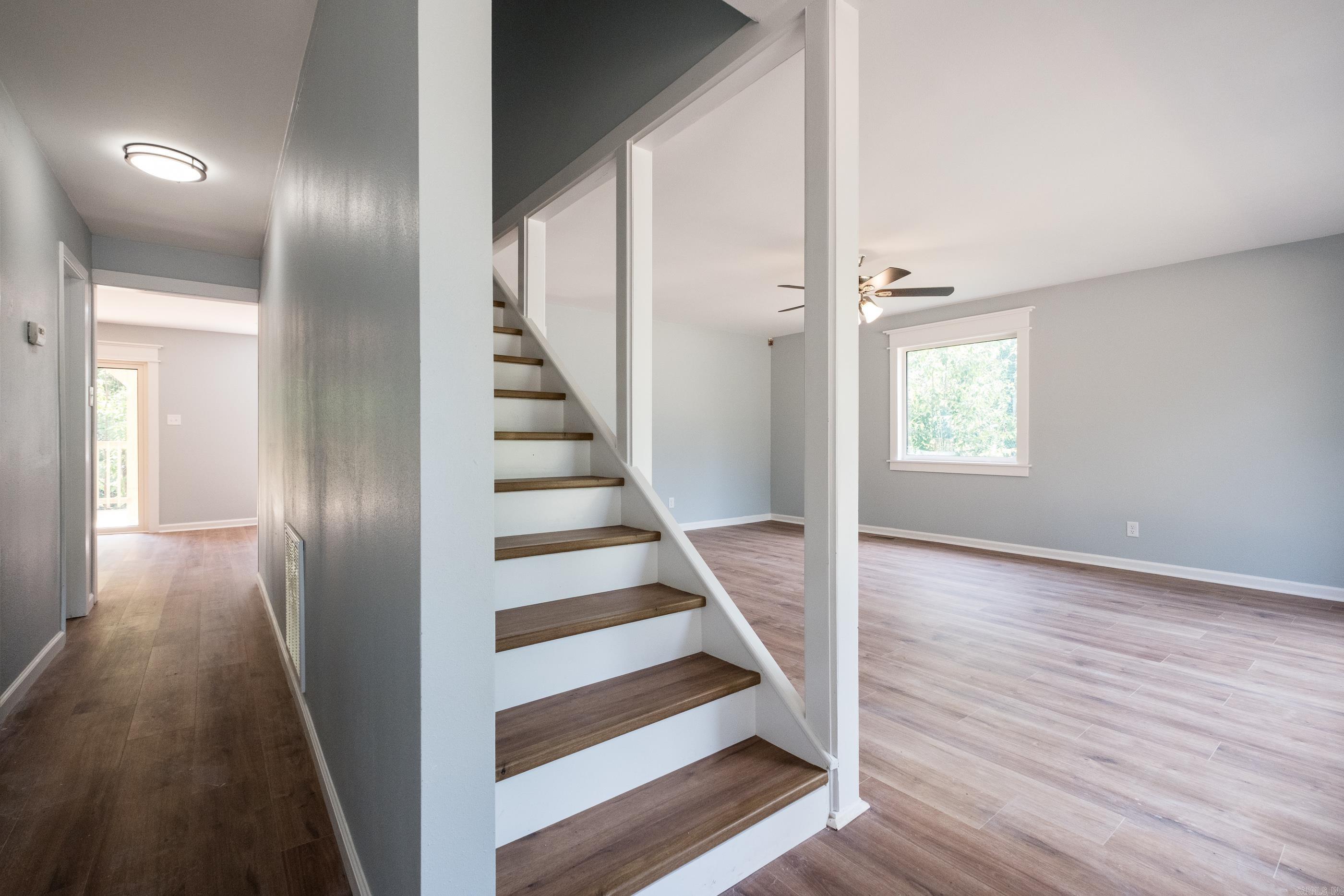 WOODLAWN HGTS - Residential