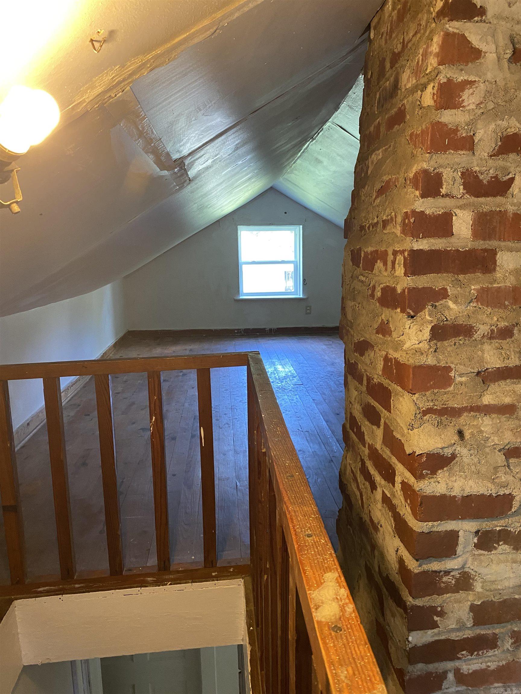 Powers-Thayers - Residential