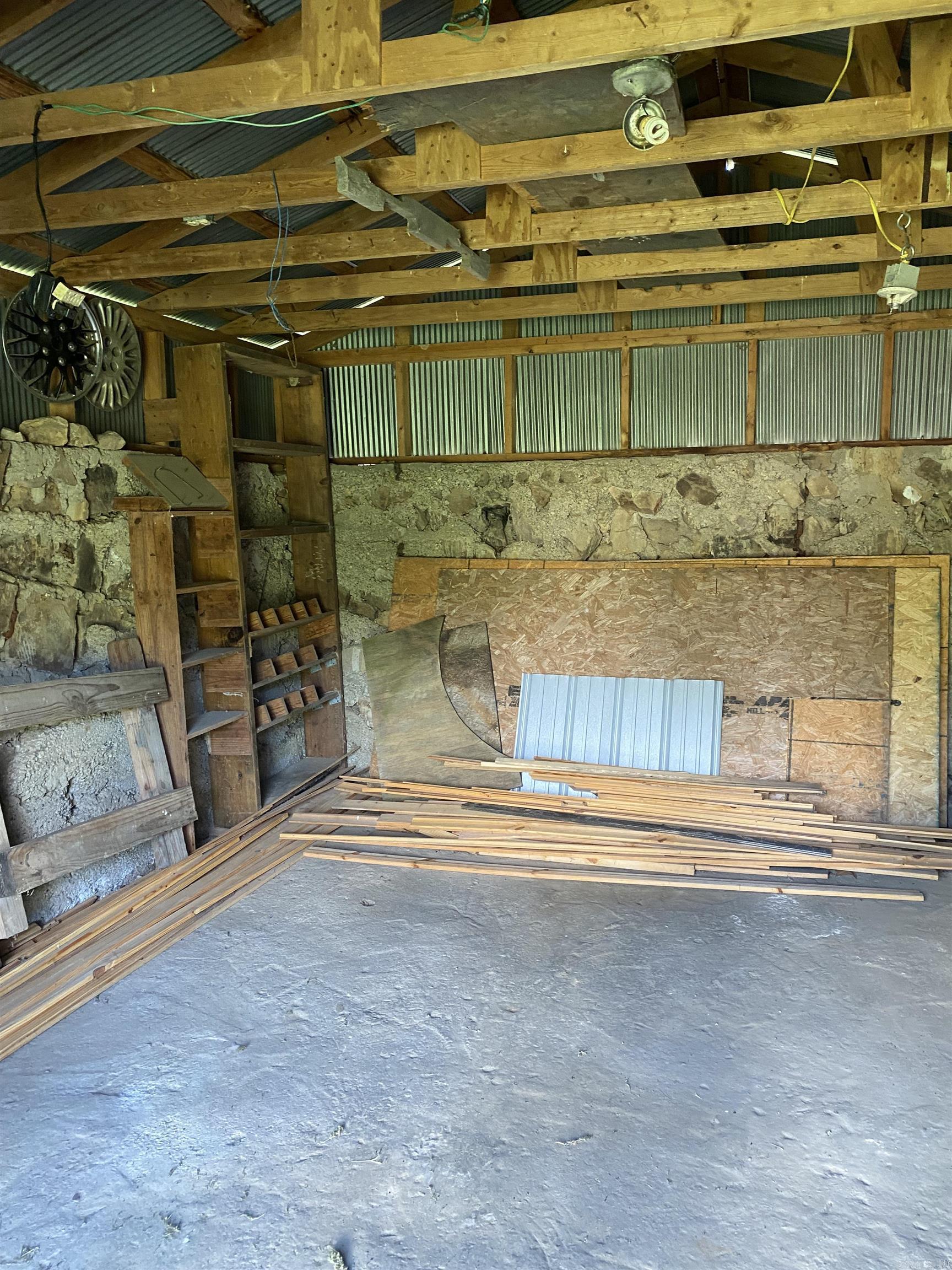 Powers-Thayers - Residential