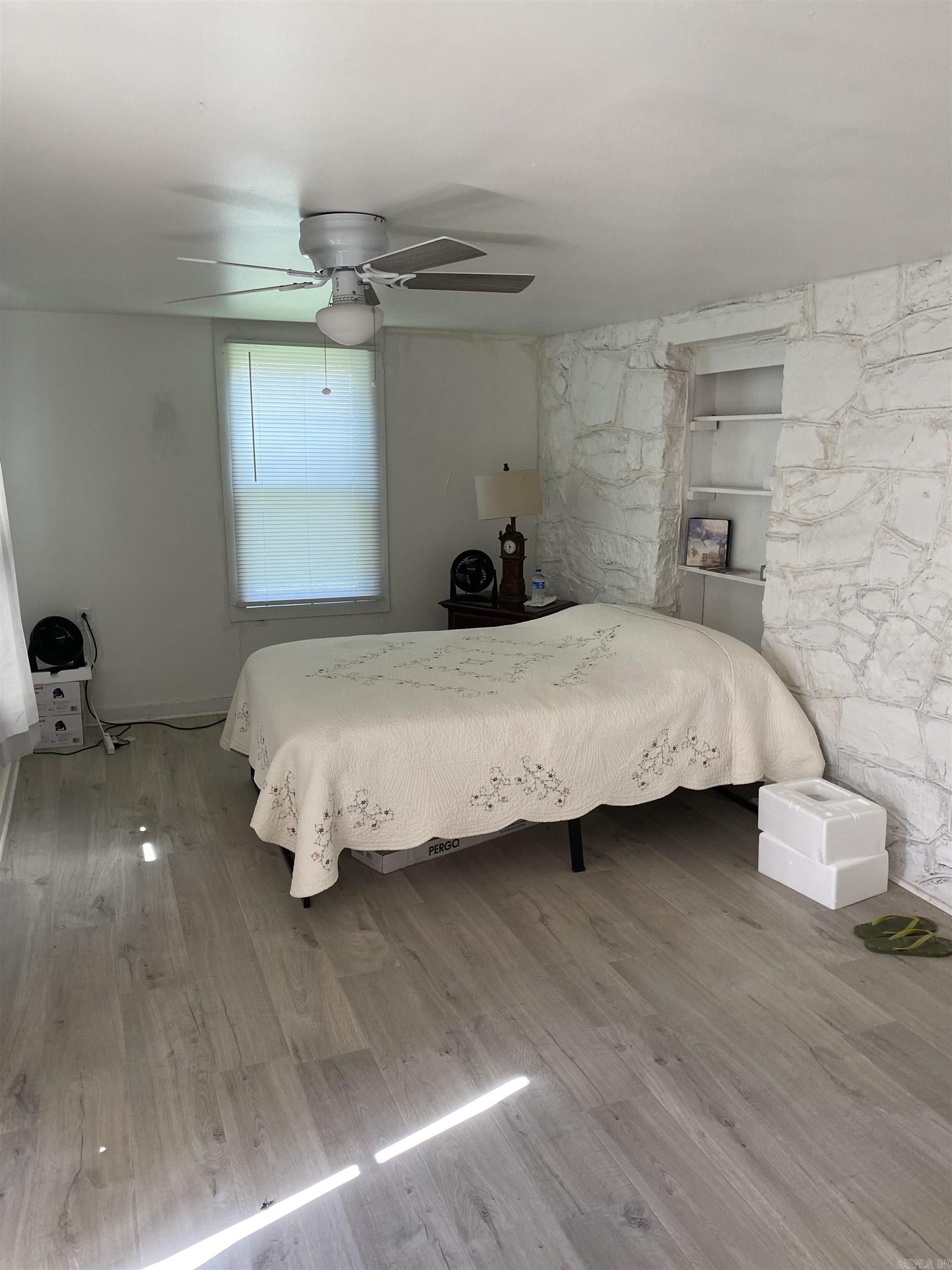Powers-Thayers - Residential