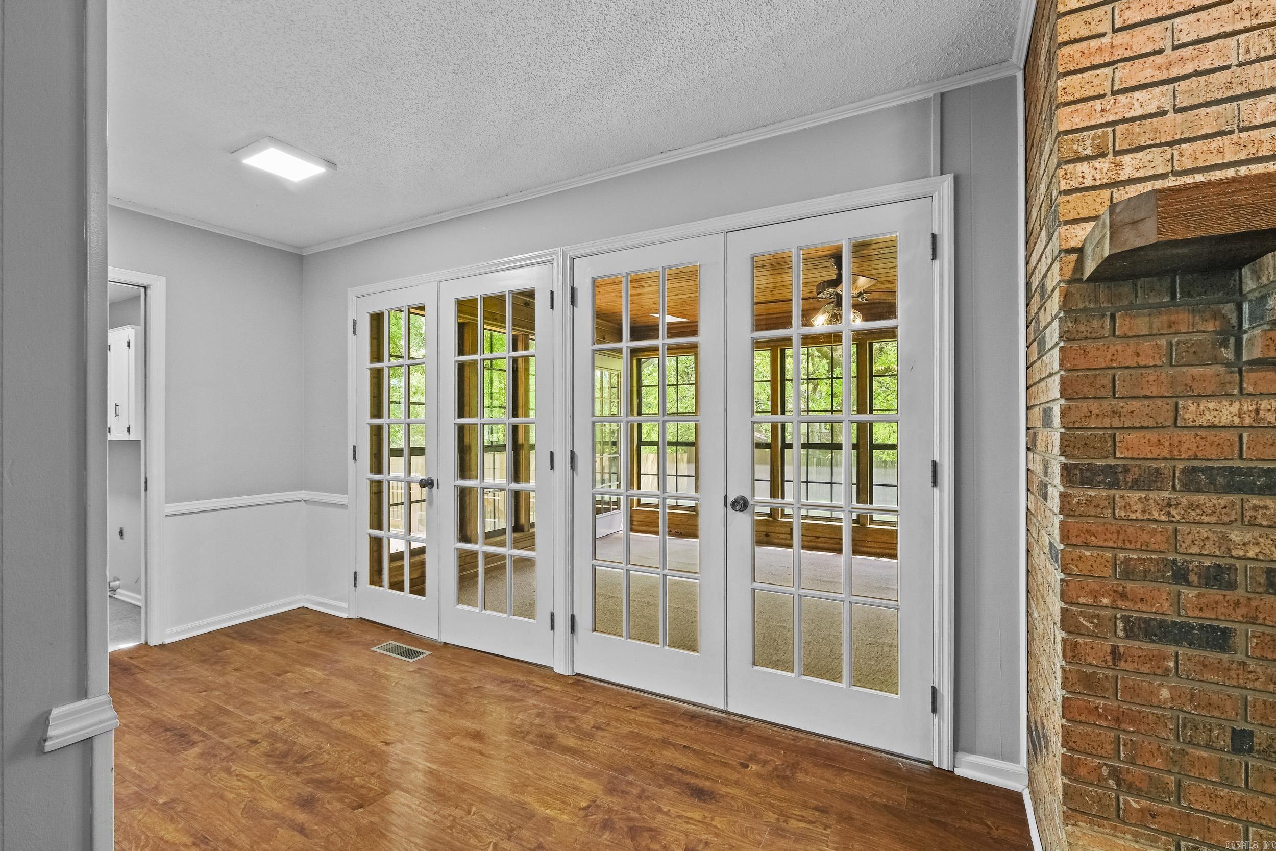 OVERBROOK - Residential