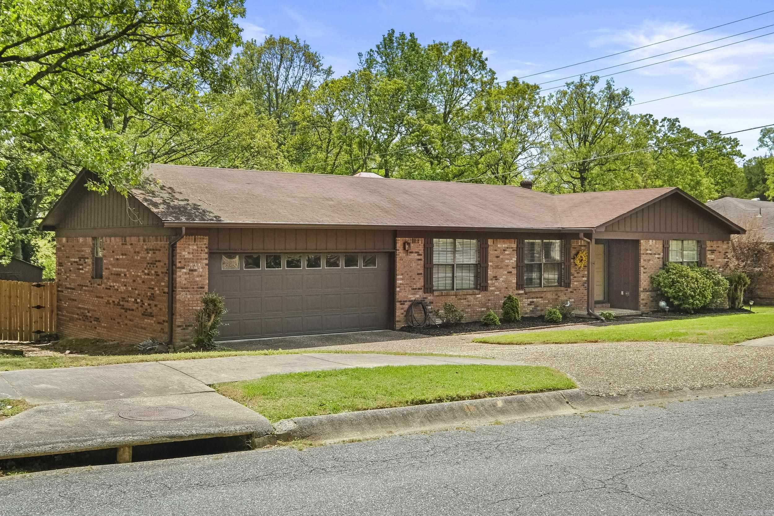 OVERBROOK - Residential