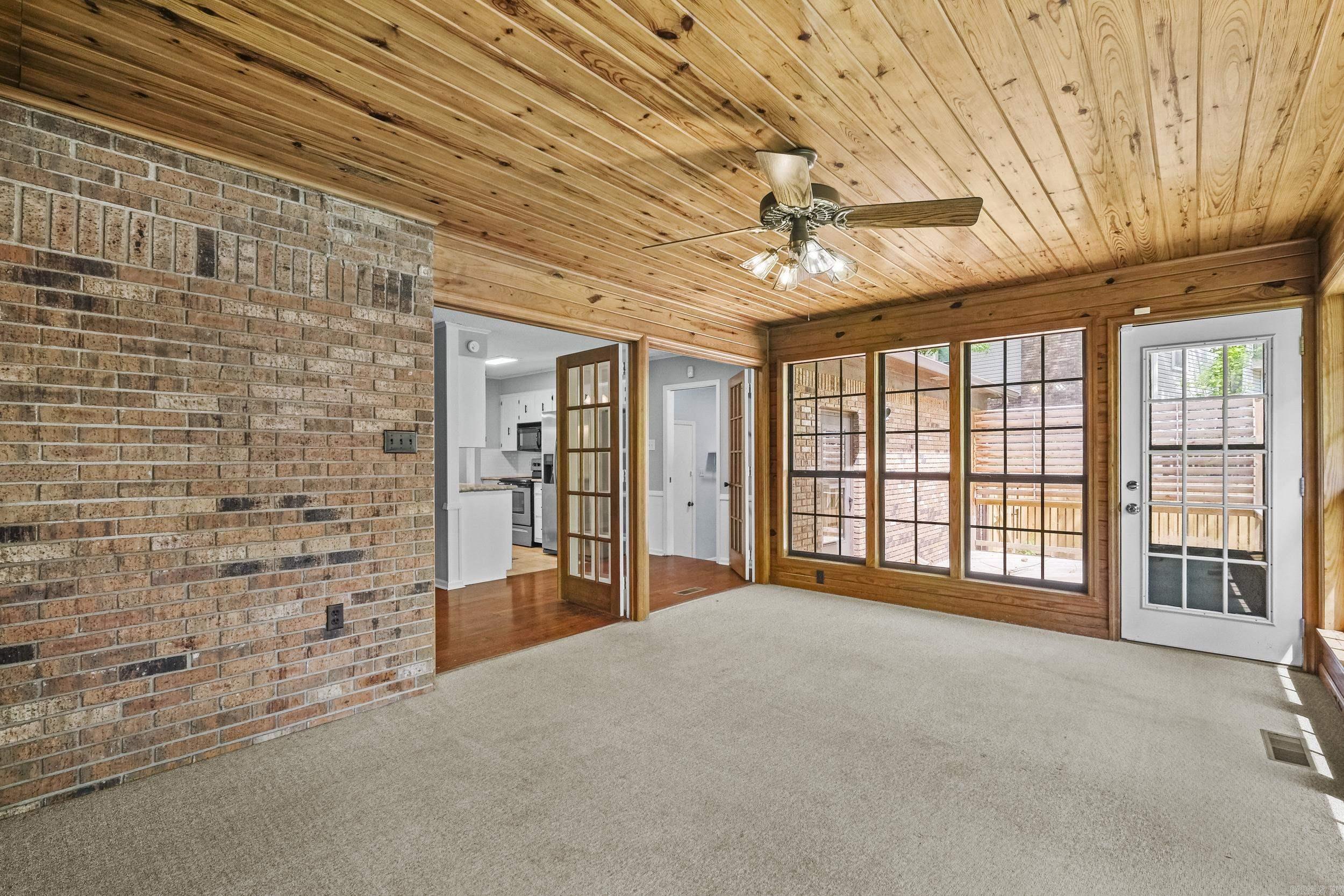 OVERBROOK - Residential