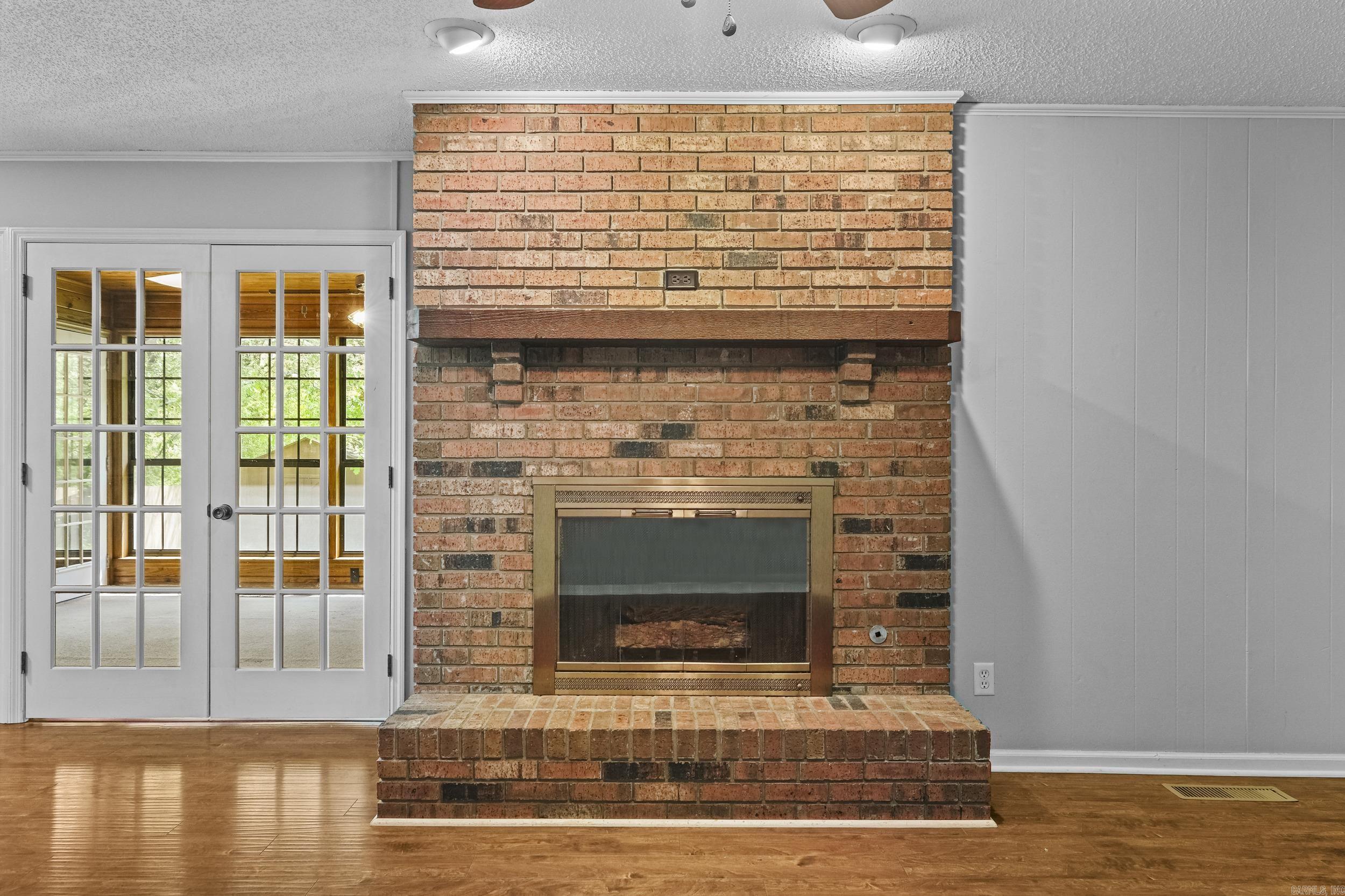 OVERBROOK - Residential