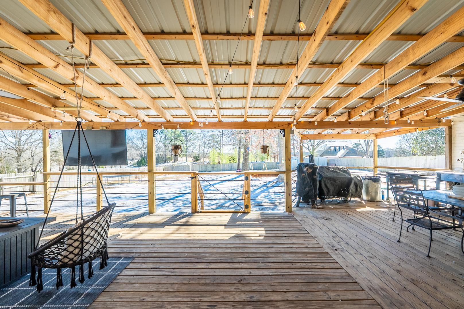 MAGNOLIA GARDENS - Residential