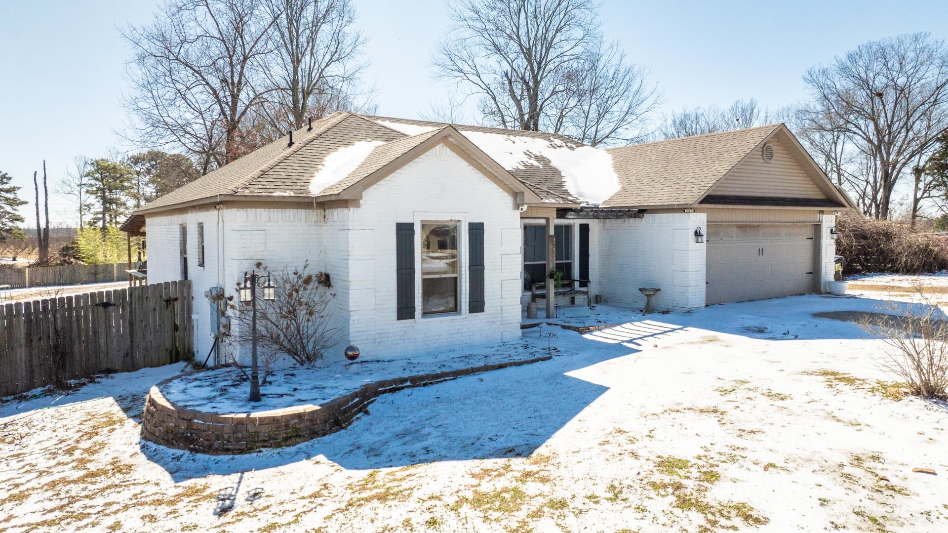 MAGNOLIA GARDENS - Residential