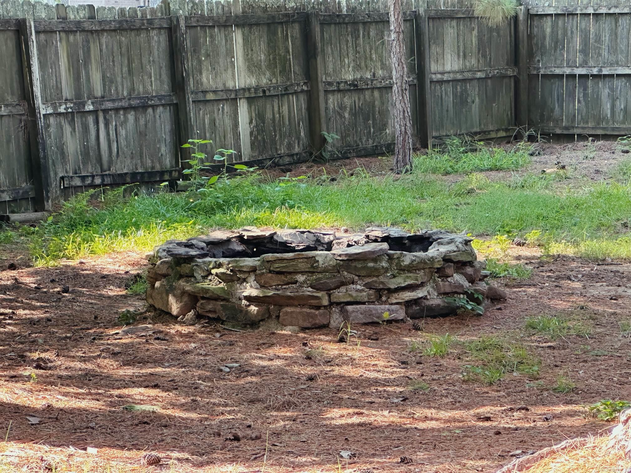 PINEWOOD ESTATES - Residential