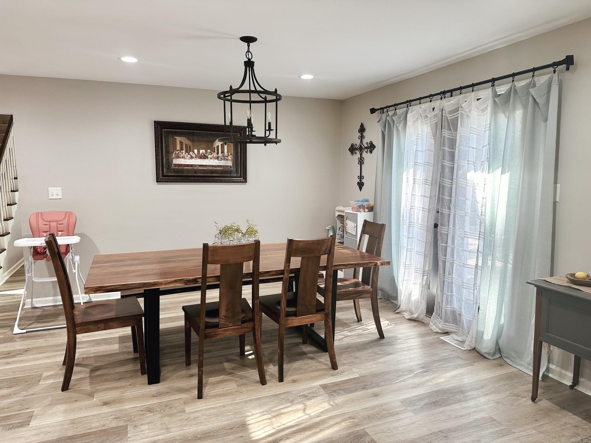 PINEWOOD ESTATES - Residential