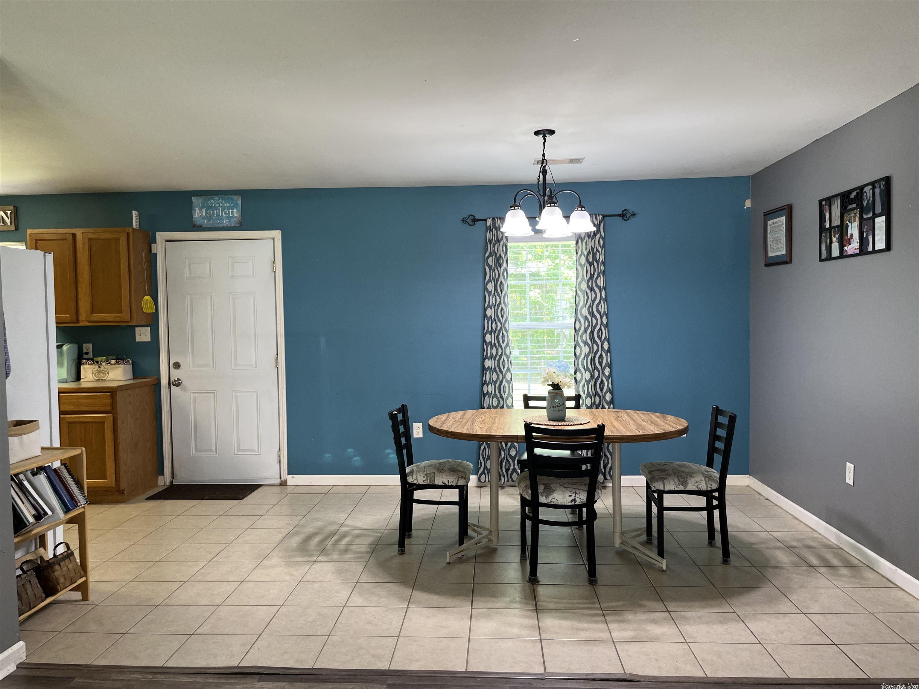 OLD MEADOWS - Residential