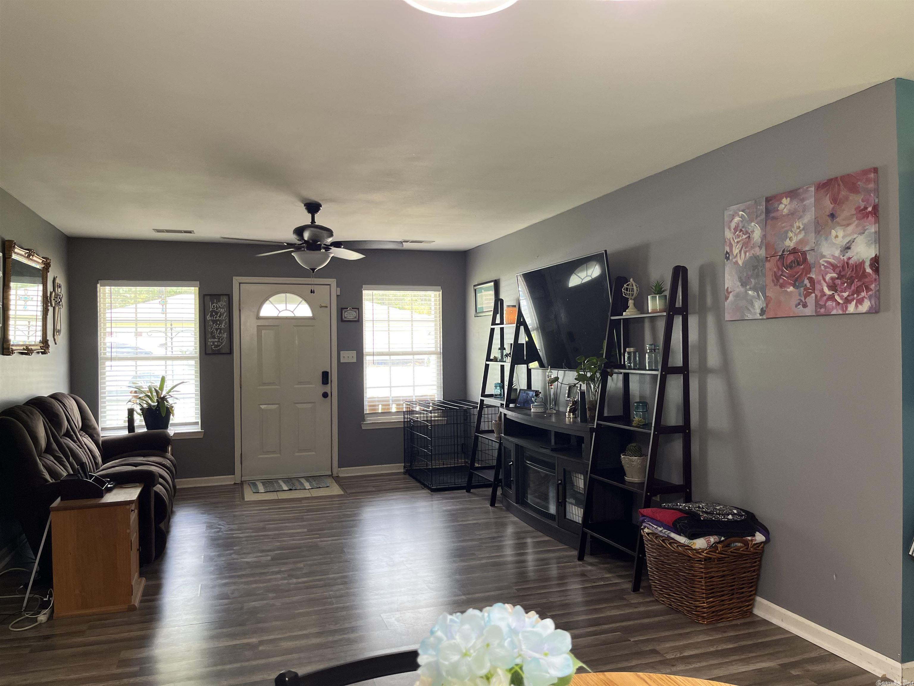 OLD MEADOWS - Residential