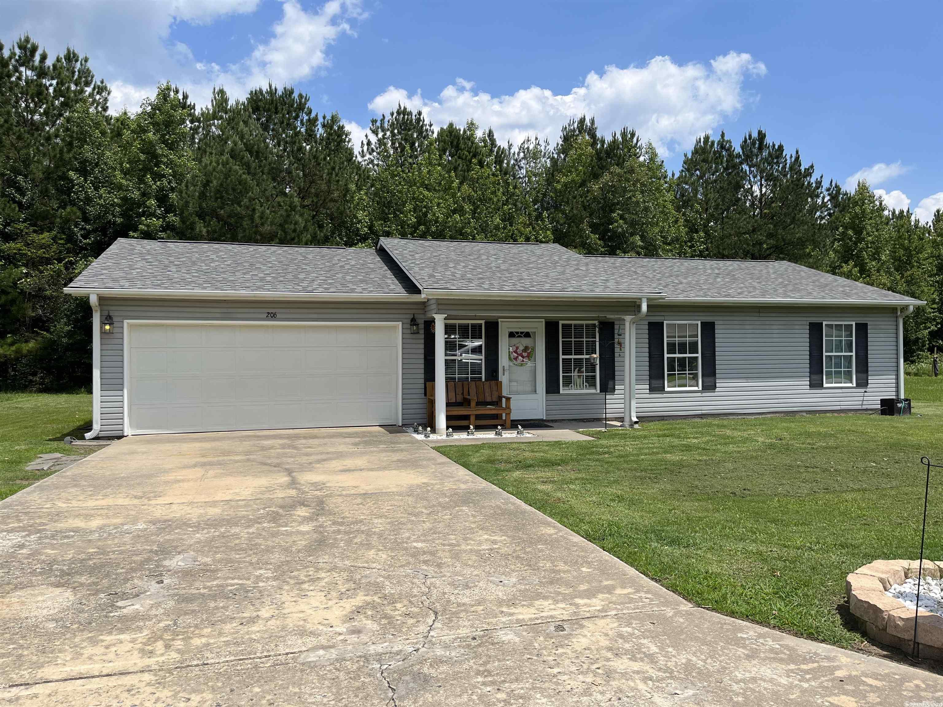 OLD MEADOWS - Residential