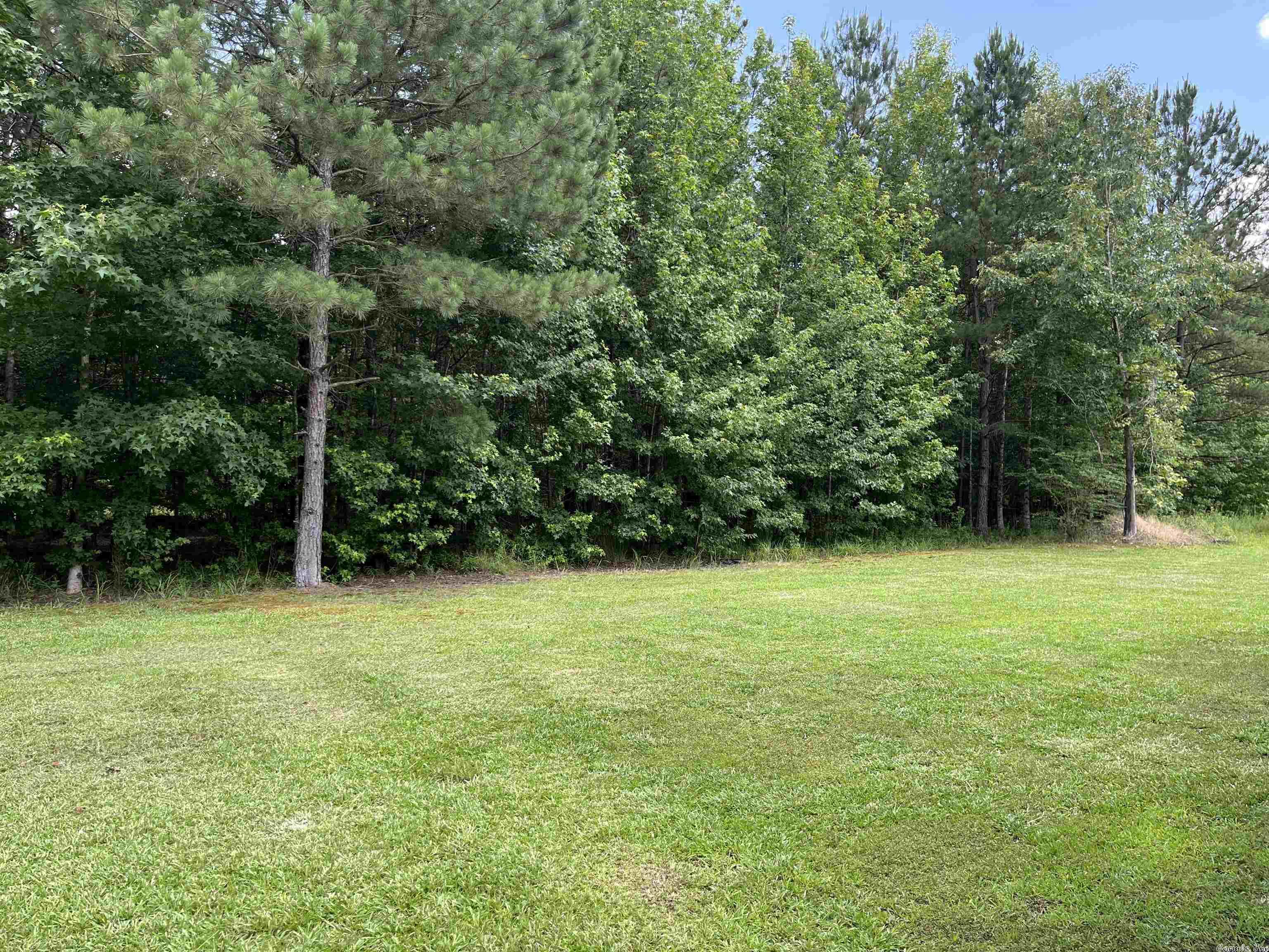 OLD MEADOWS - Residential