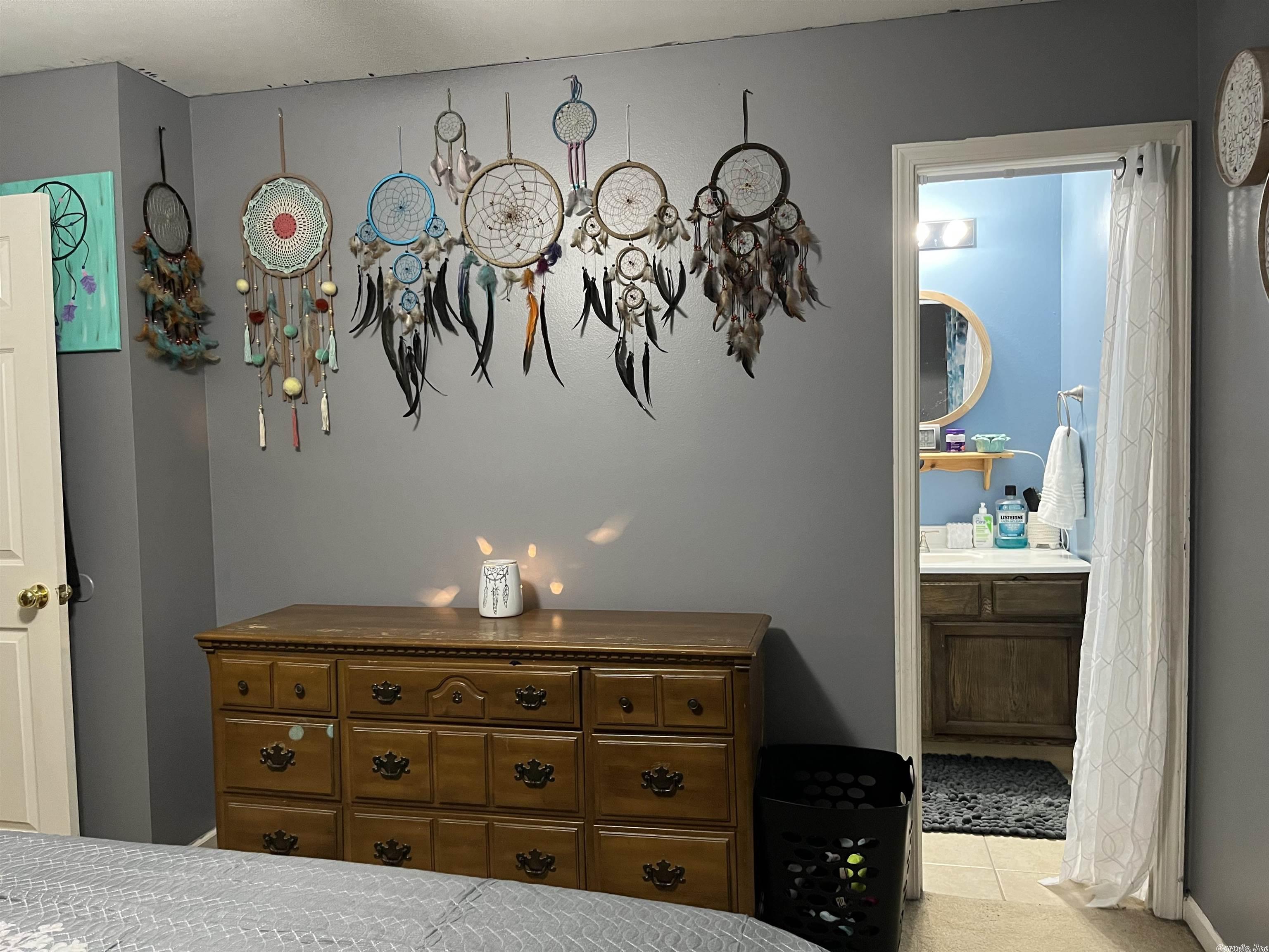 OLD MEADOWS - Residential