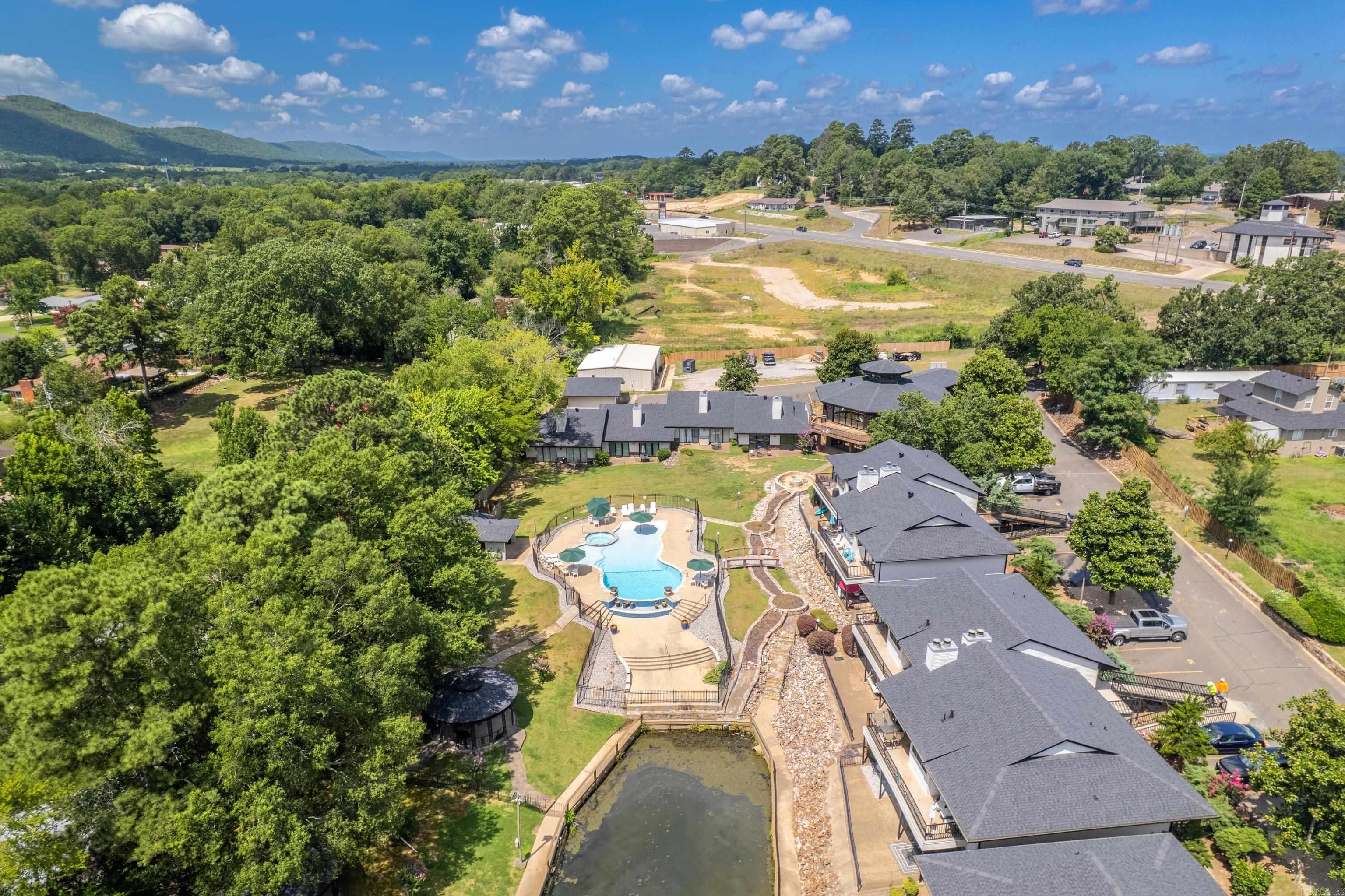 EMERALD ISLE HPR - Residential