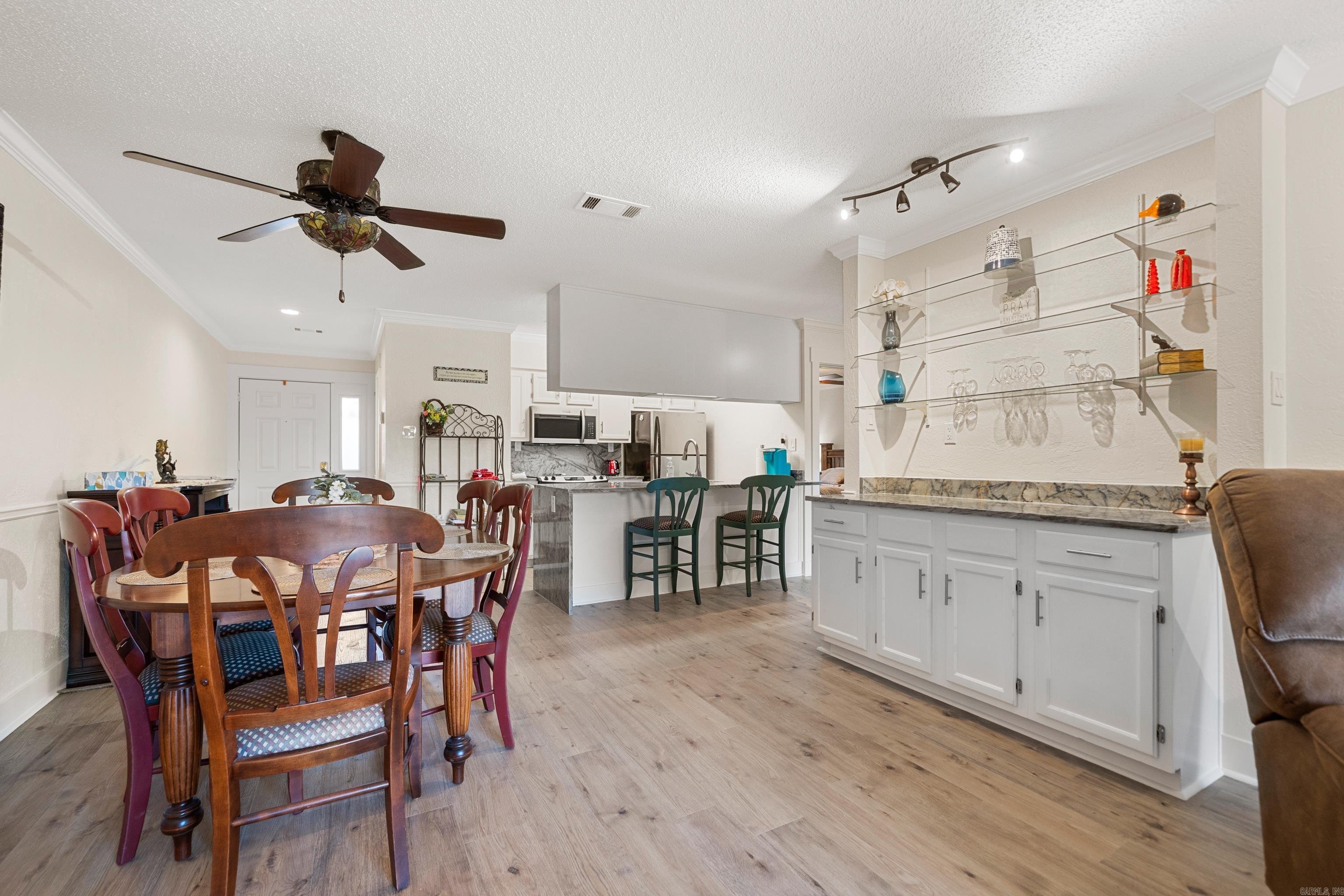 EMERALD ISLE HPR - Residential