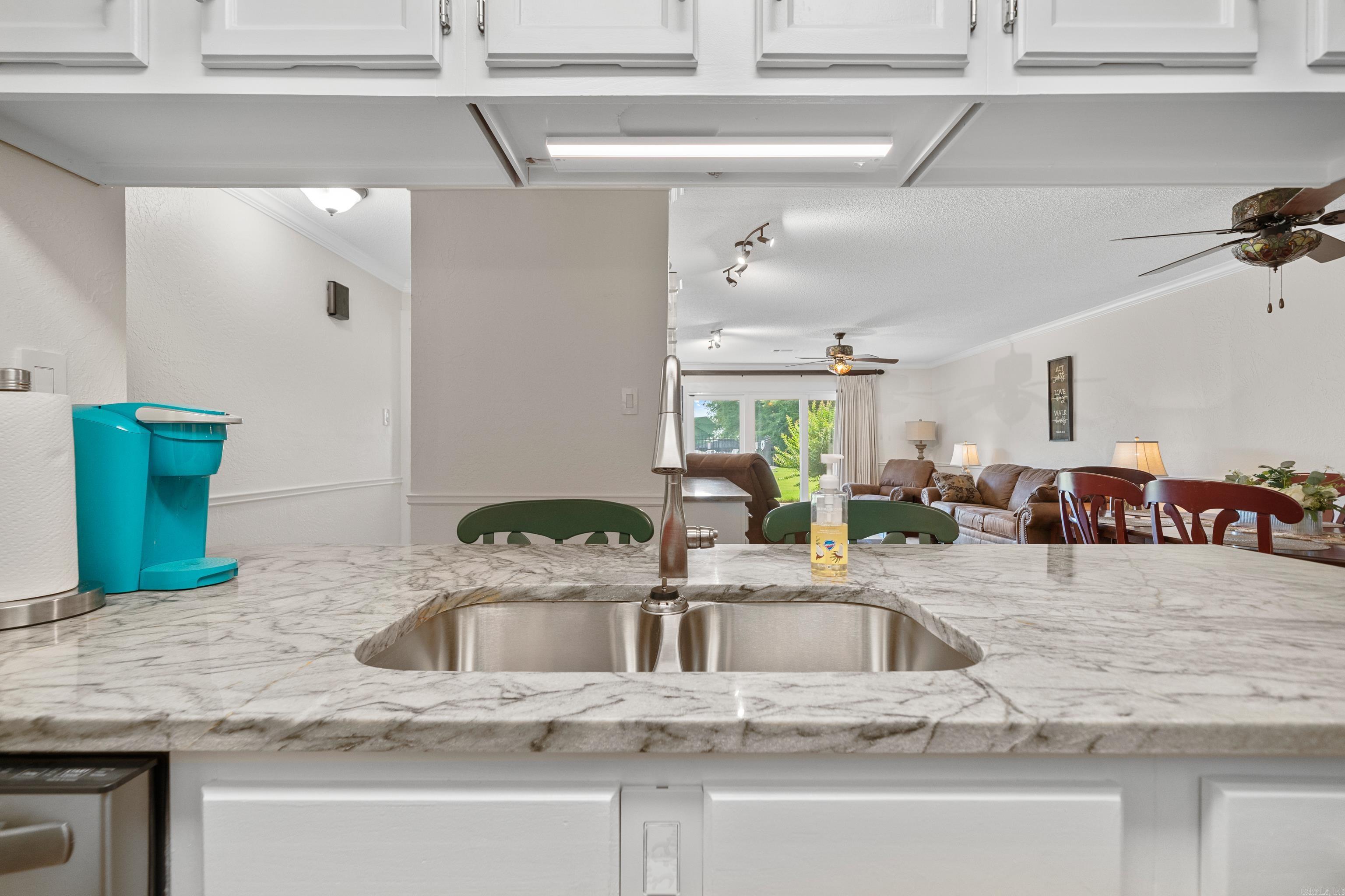 EMERALD ISLE HPR - Residential