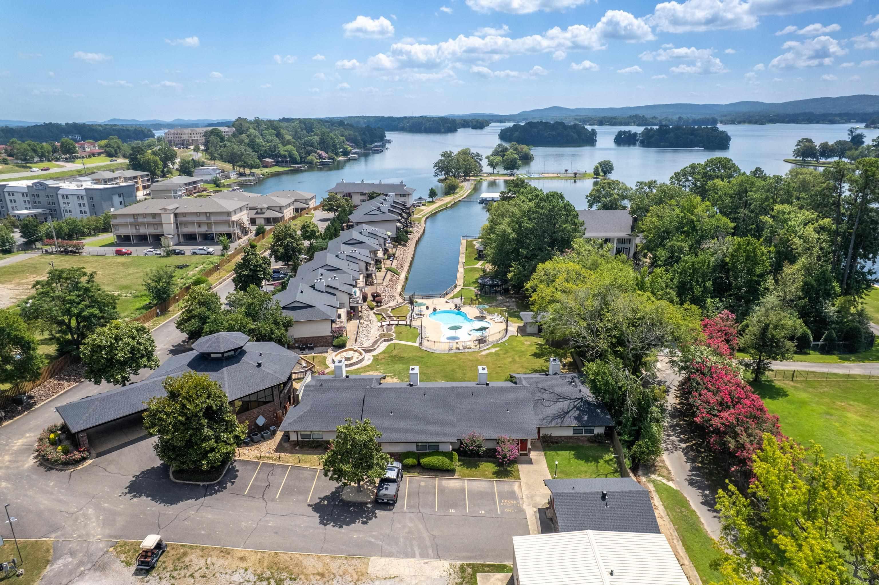 EMERALD ISLE HPR - Residential