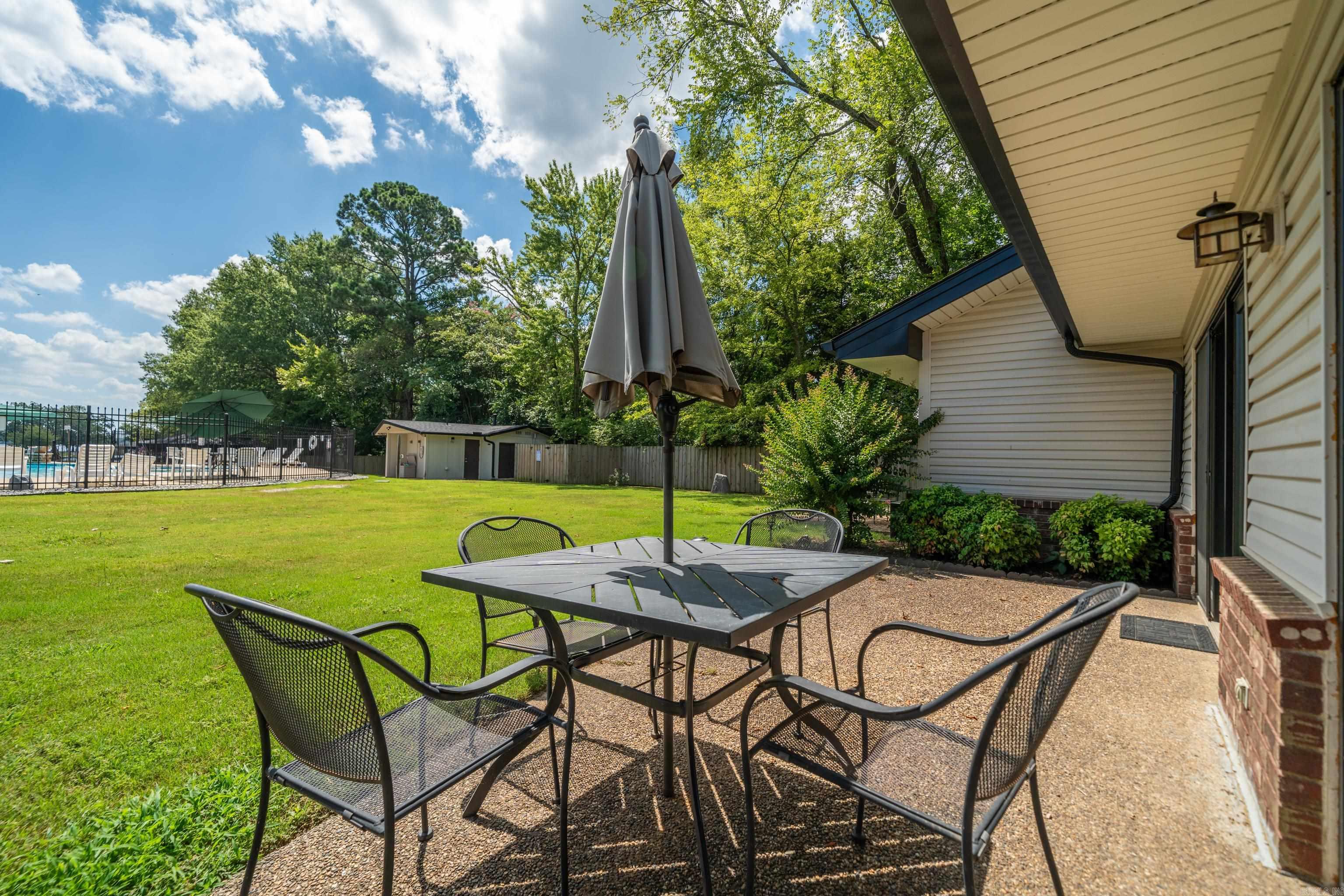 EMERALD ISLE HPR - Residential