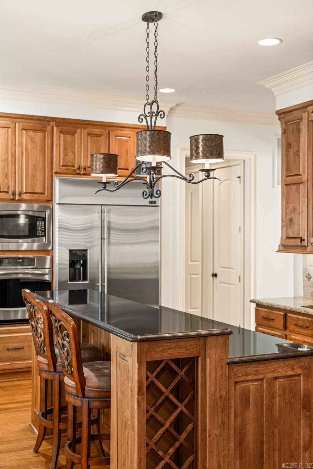 NEWTONS - Residential