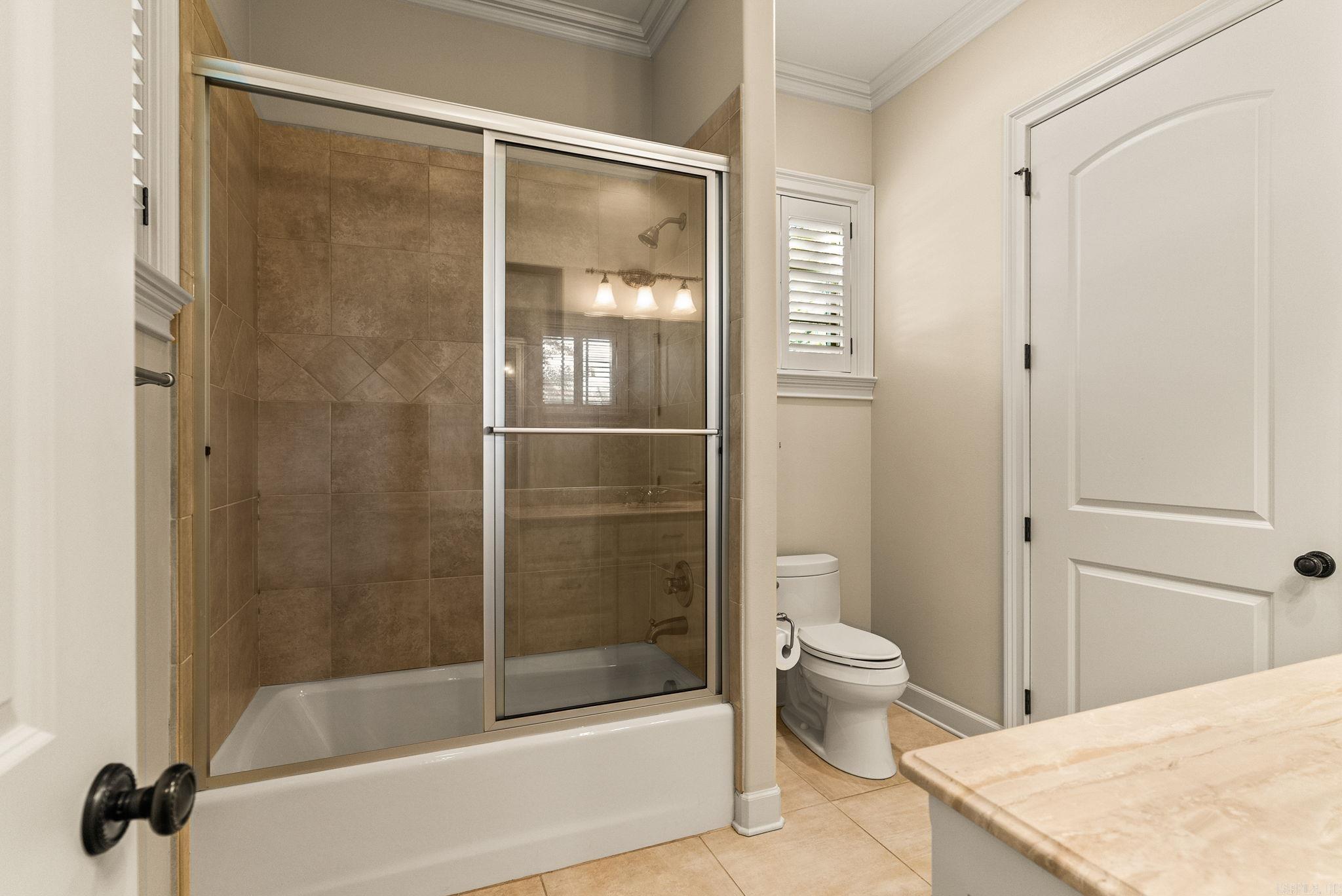 NEWTONS - Residential