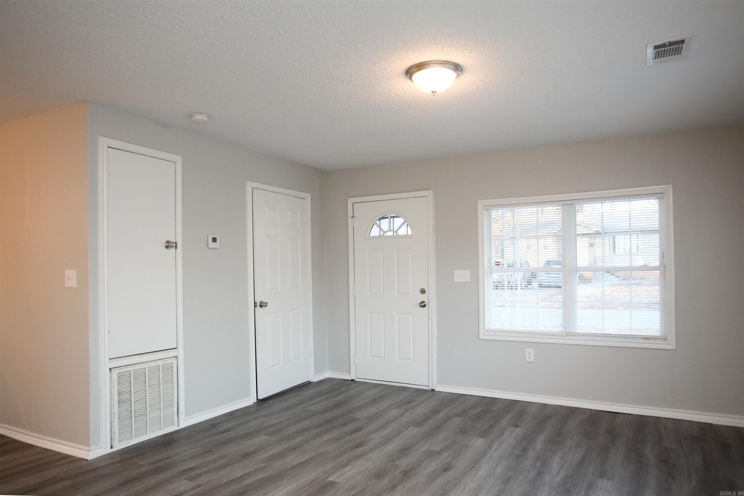 Riffel & Holder - Residential Lease