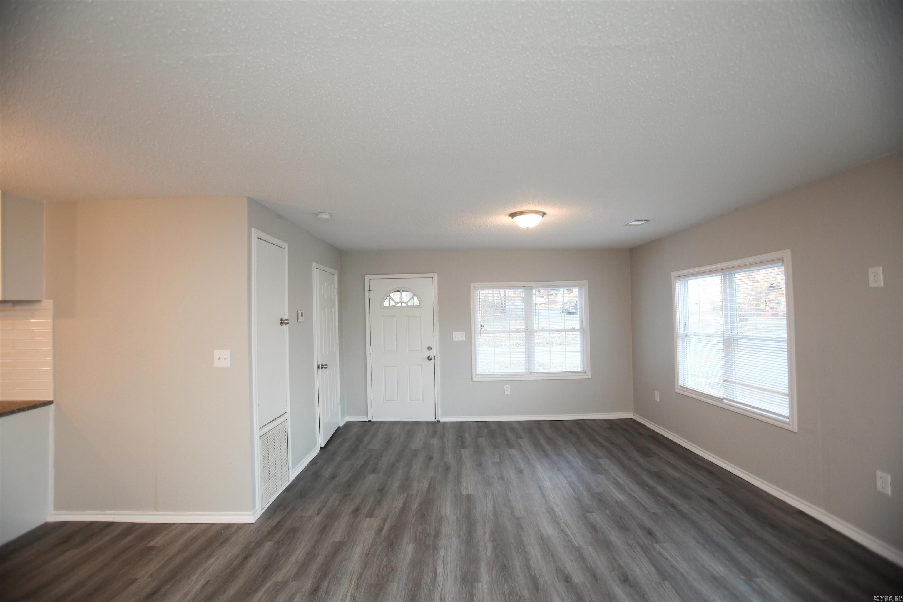 Riffel & Holder - Residential Lease