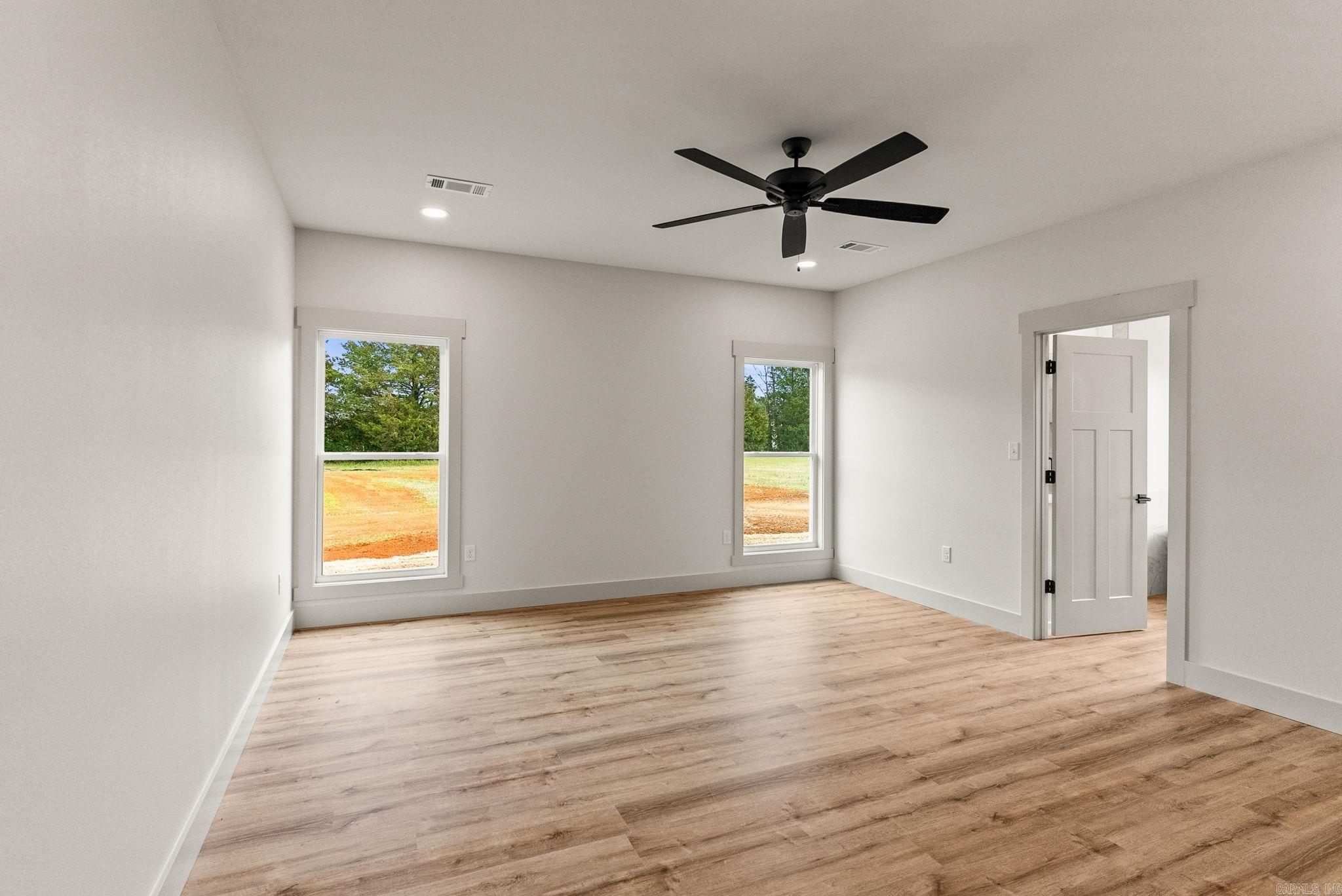 LANDING AT EMERALD ISLE - LAKE - Residential