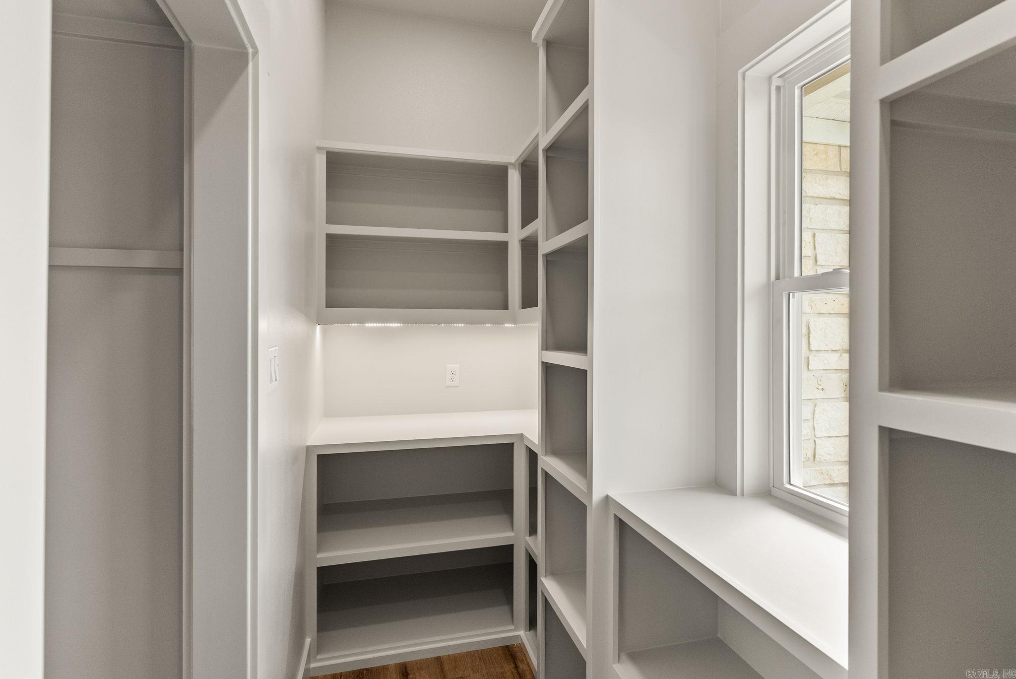 LANDING AT EMERALD ISLE - LAKE - Residential