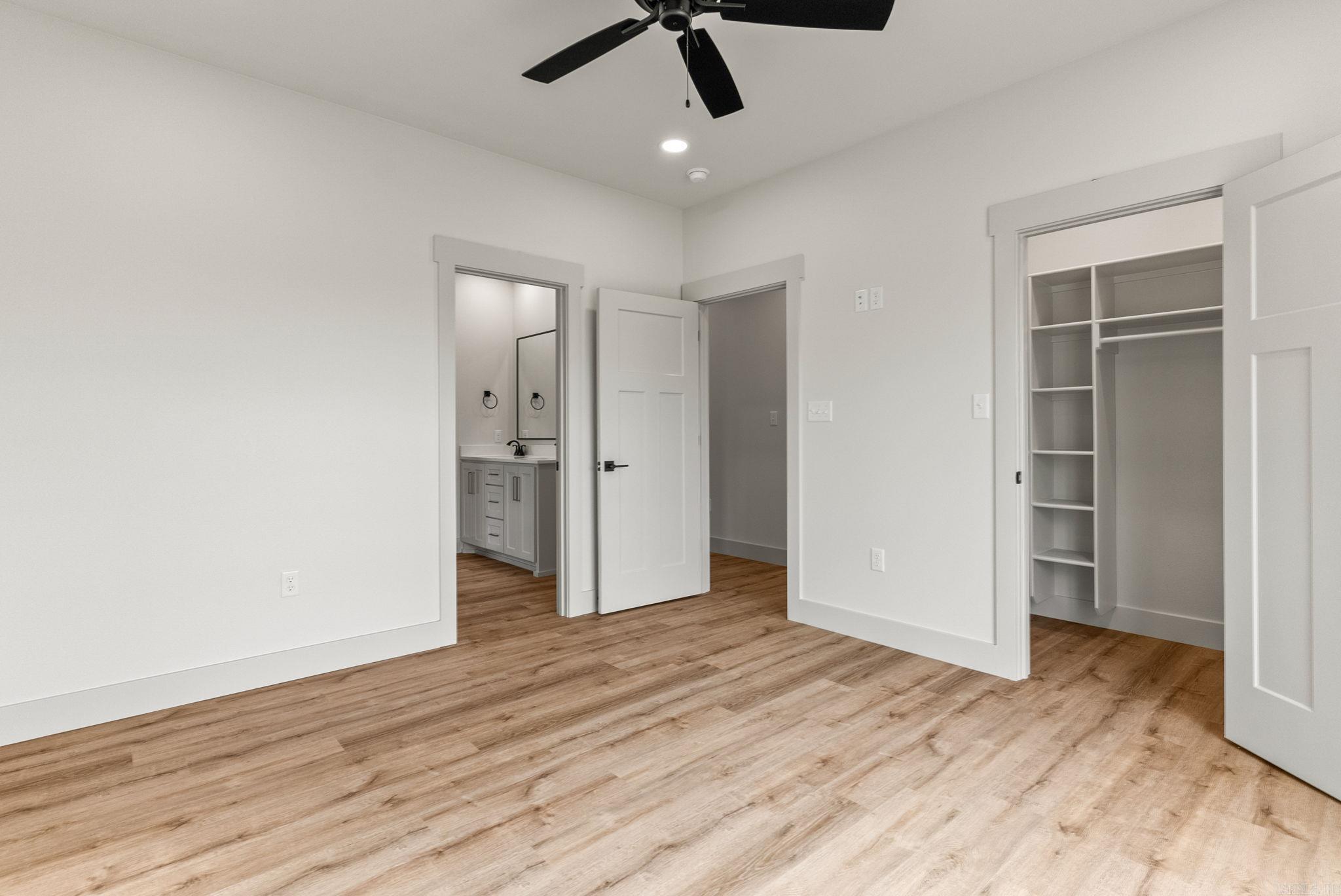 LANDING AT EMERALD ISLE - LAKE - Residential