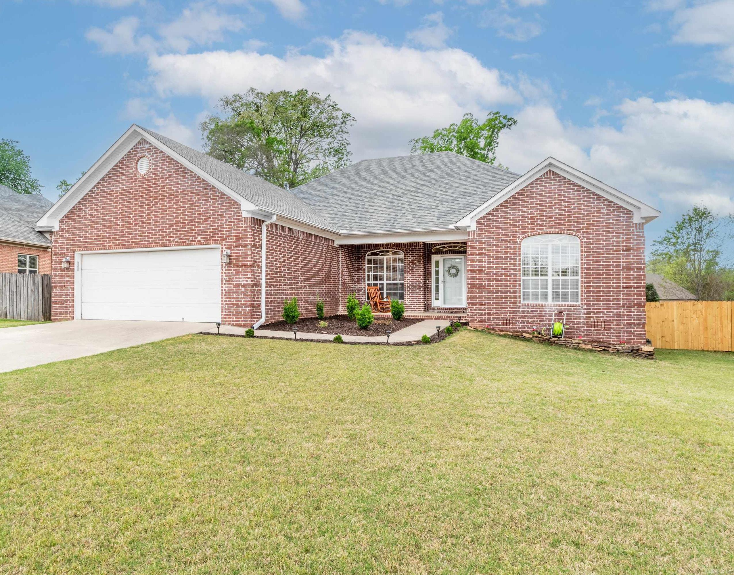 MAUMELLE VALLEY ESTATES - Residential