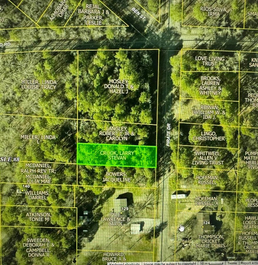 So close to Ouachita River.  Great place for home or vrbo. Lot is ready for your vision, clear out a spot and build your new home, Utilities available.  Would make a great lot to put a mobile home or build a cabin on and be close to Ouachita River.  Priced to sell. Drive by any time and take a look, call listing agent to put in an offer today.   (129 Pirate Dr for GPS reference. second lot past that address)              ***SEE AGENT REMARKS***