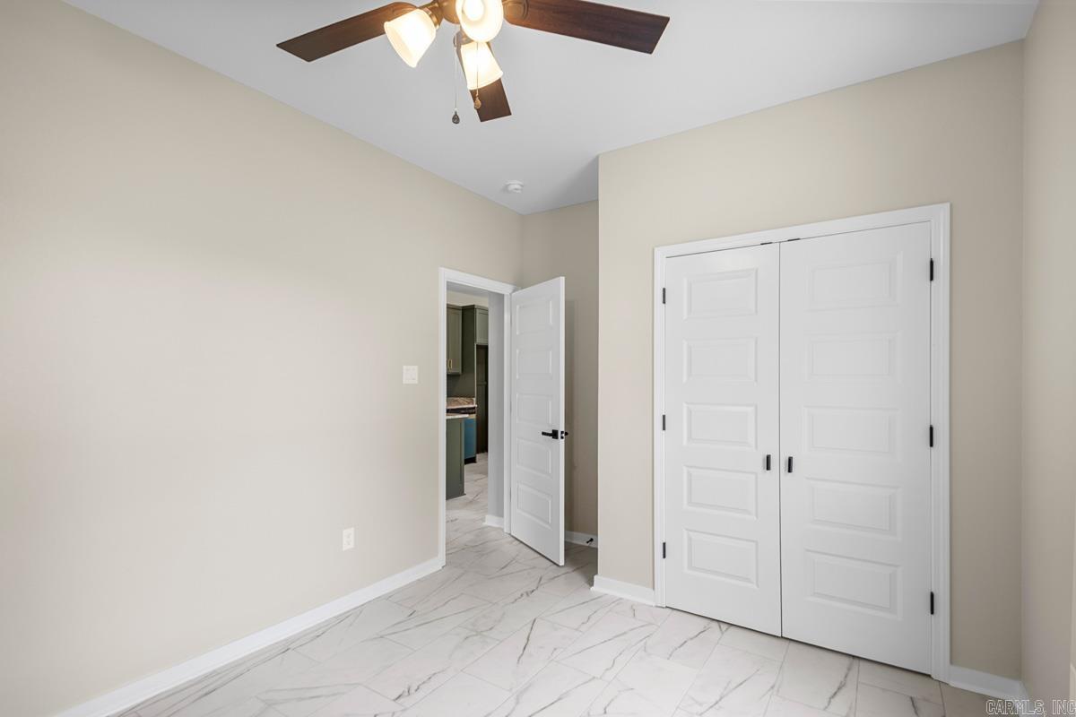 HOLLYWOOD HEIGHTS - Residential