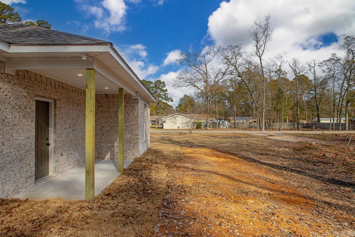 HOLLYWOOD HEIGHTS - Residential