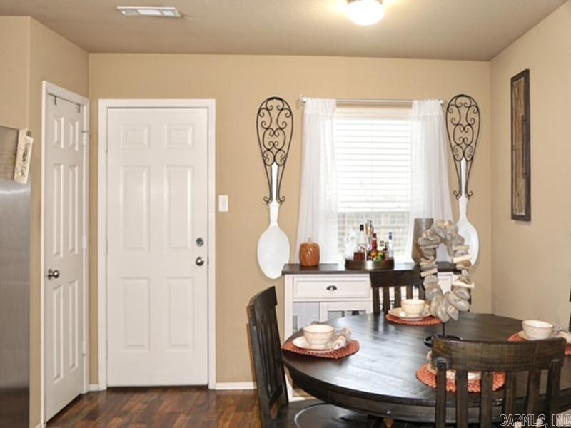 WOODLANDS EDGE - Residential