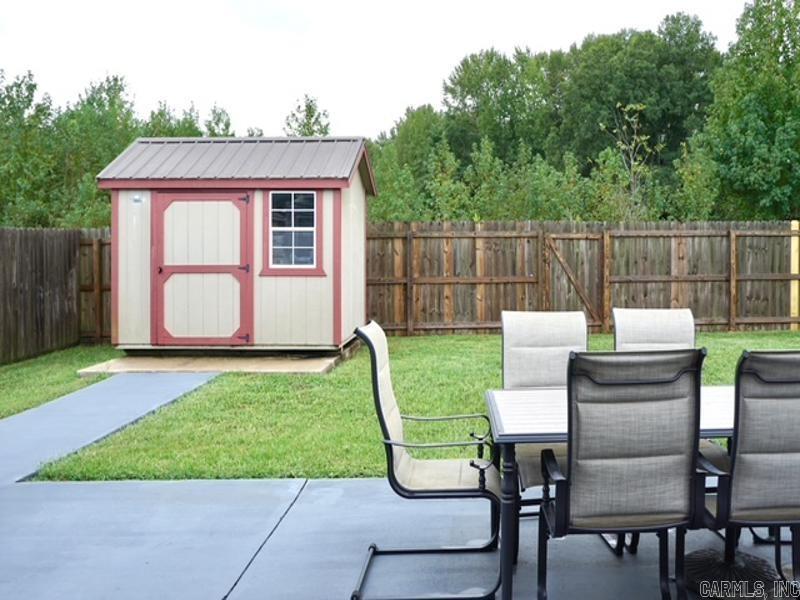 WOODLANDS EDGE - Residential