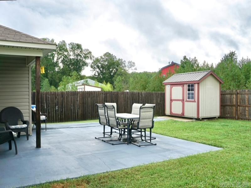 WOODLANDS EDGE - Residential