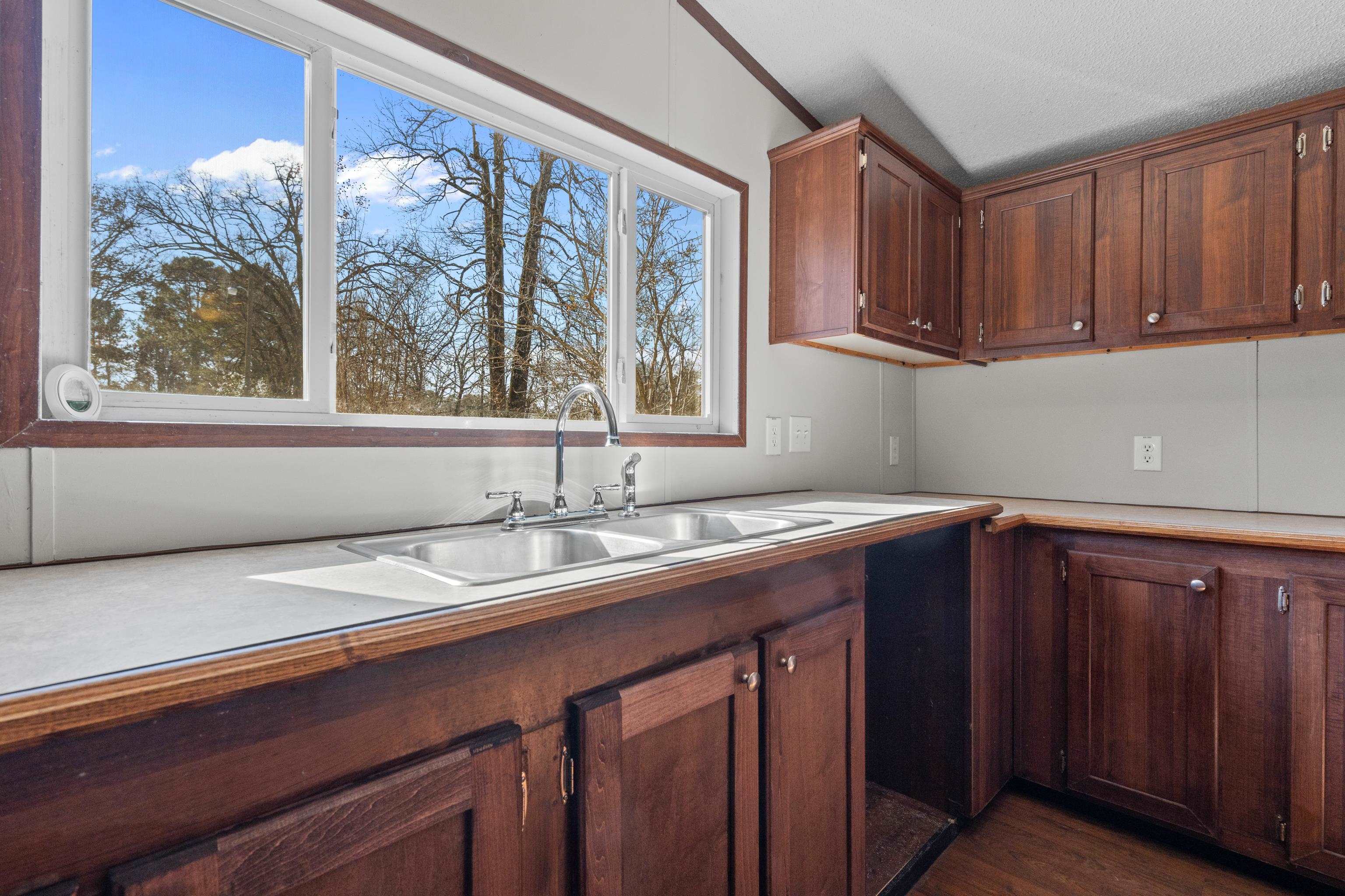 ANDER WAT - Residential